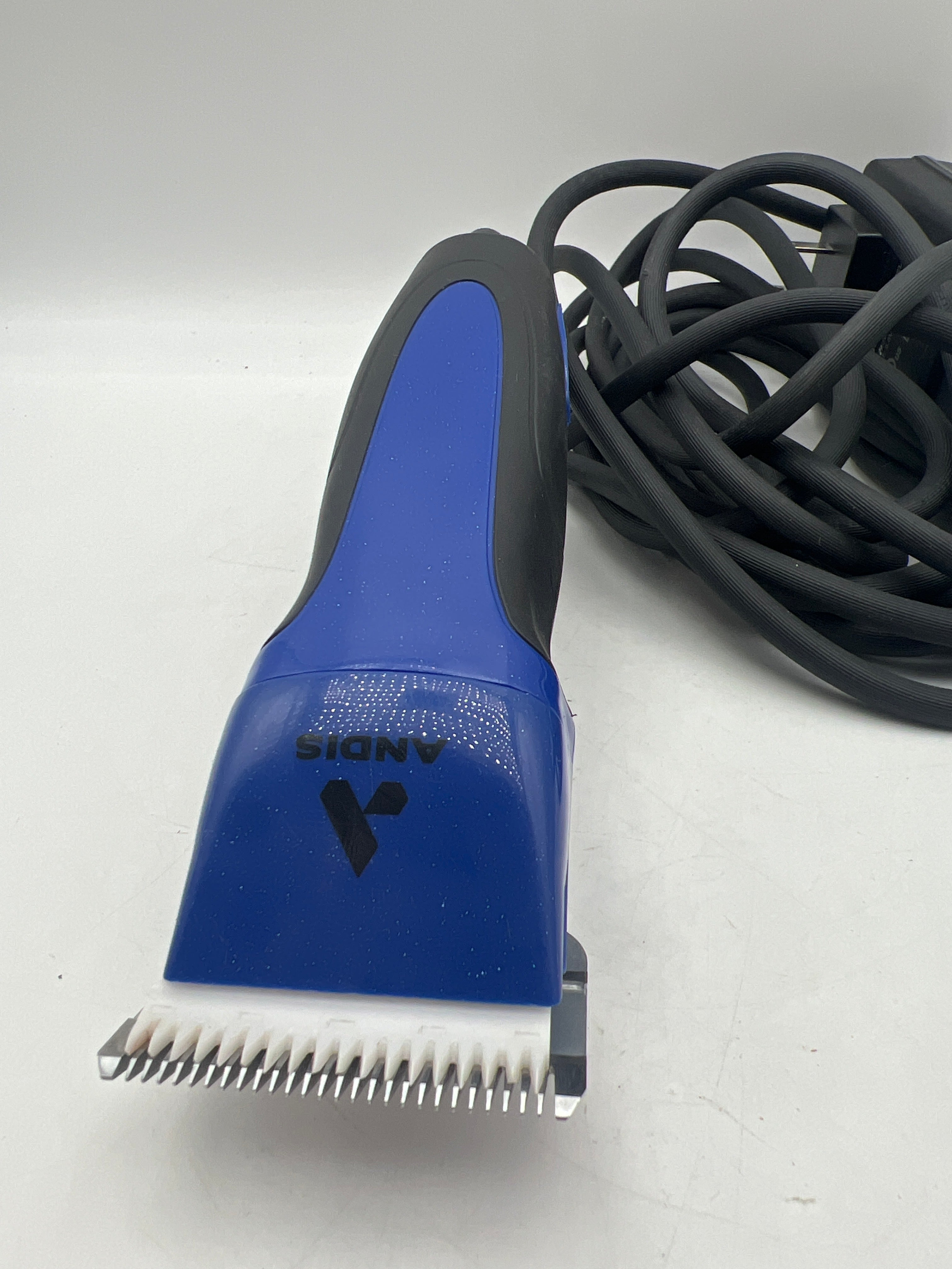 Andis 68520 Excel Professional 5-Speed Detachable Blade Clipper Kit