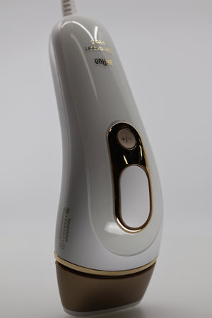Braun Silk·Expert Pro 5 with Venus Swirl Razor