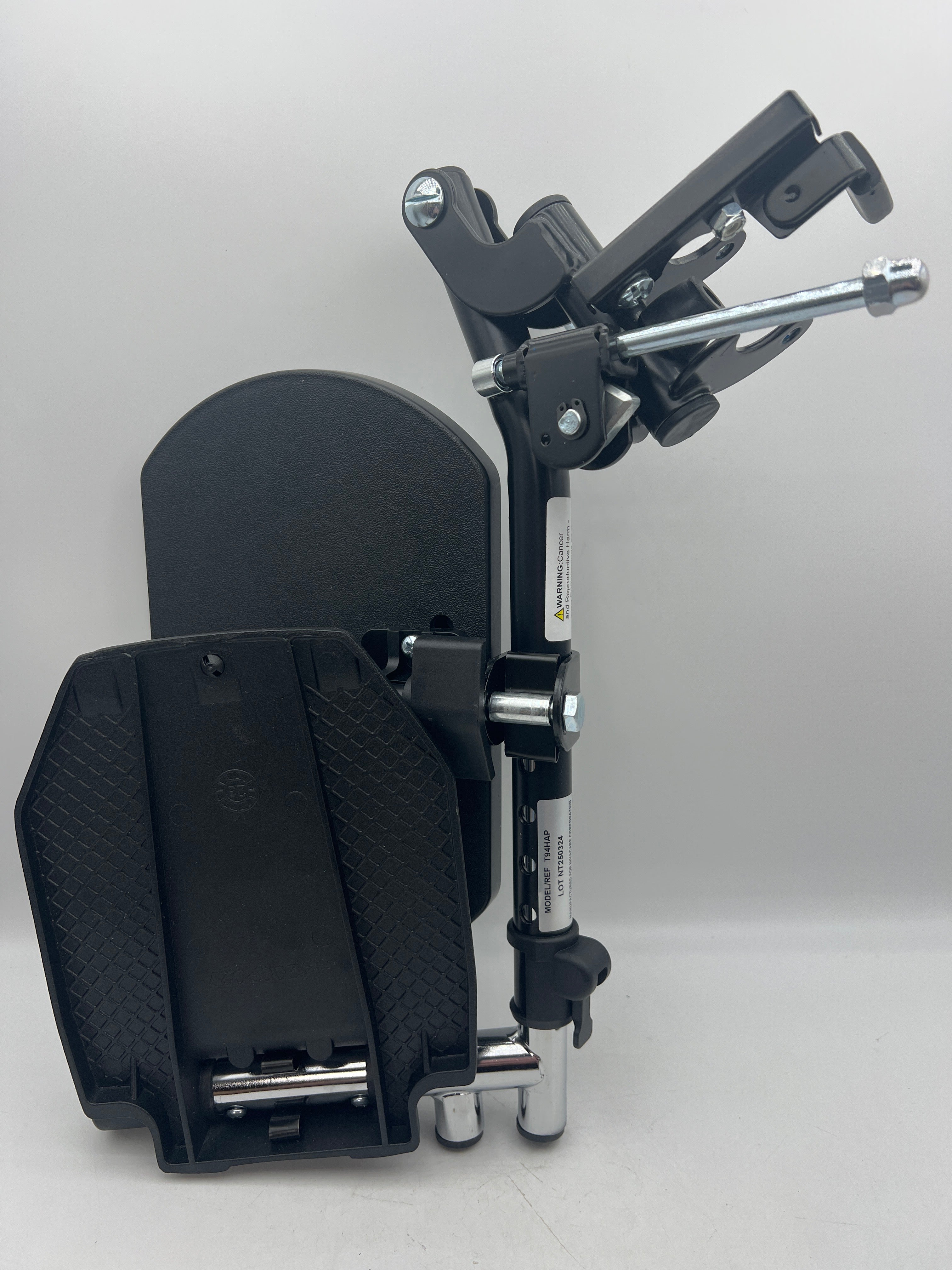 Invacare Wheelchair Legrest with Swing-Away Function