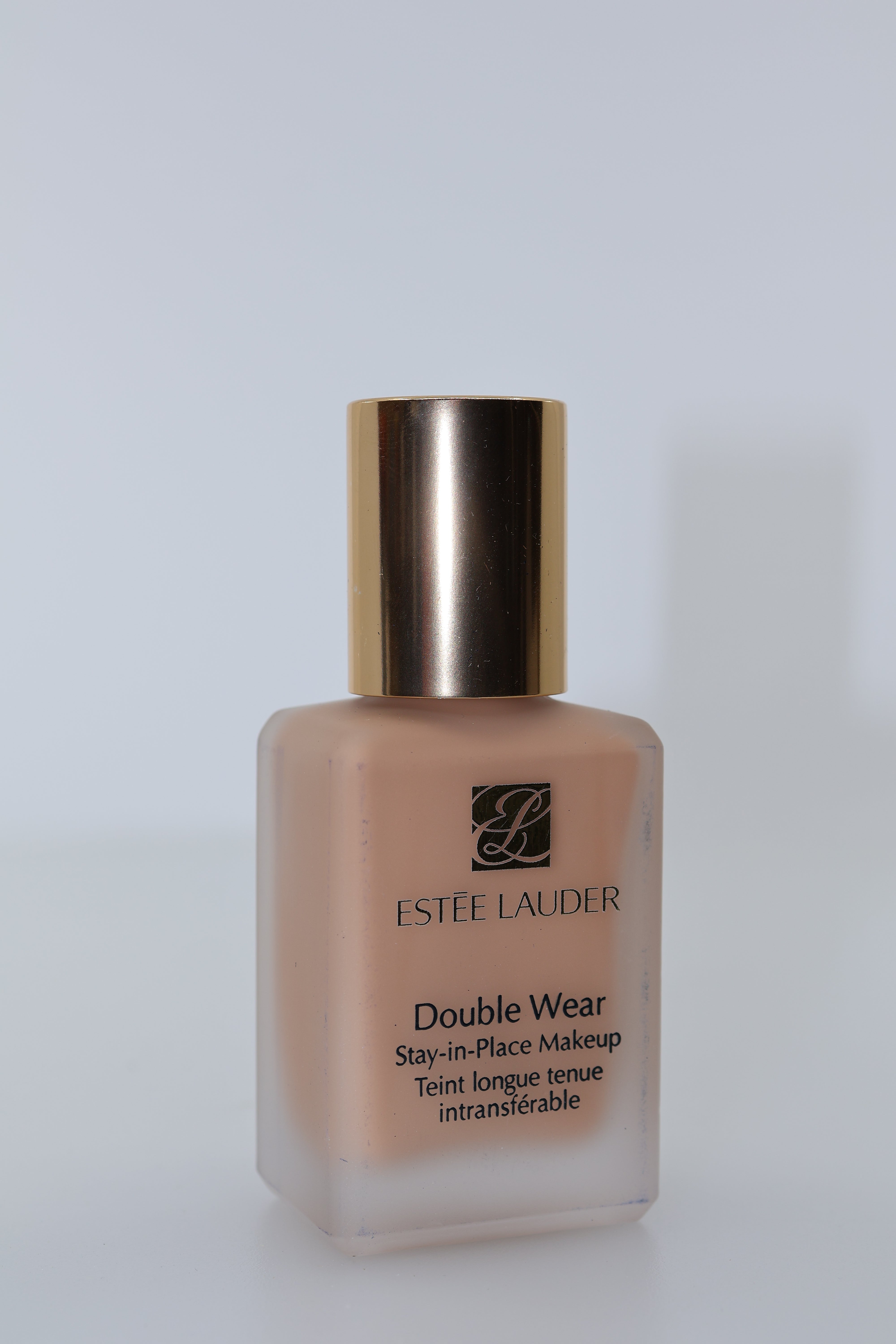 Estée Lauder Double Wear Stay-in-Place Foundation 3C2 Pebble