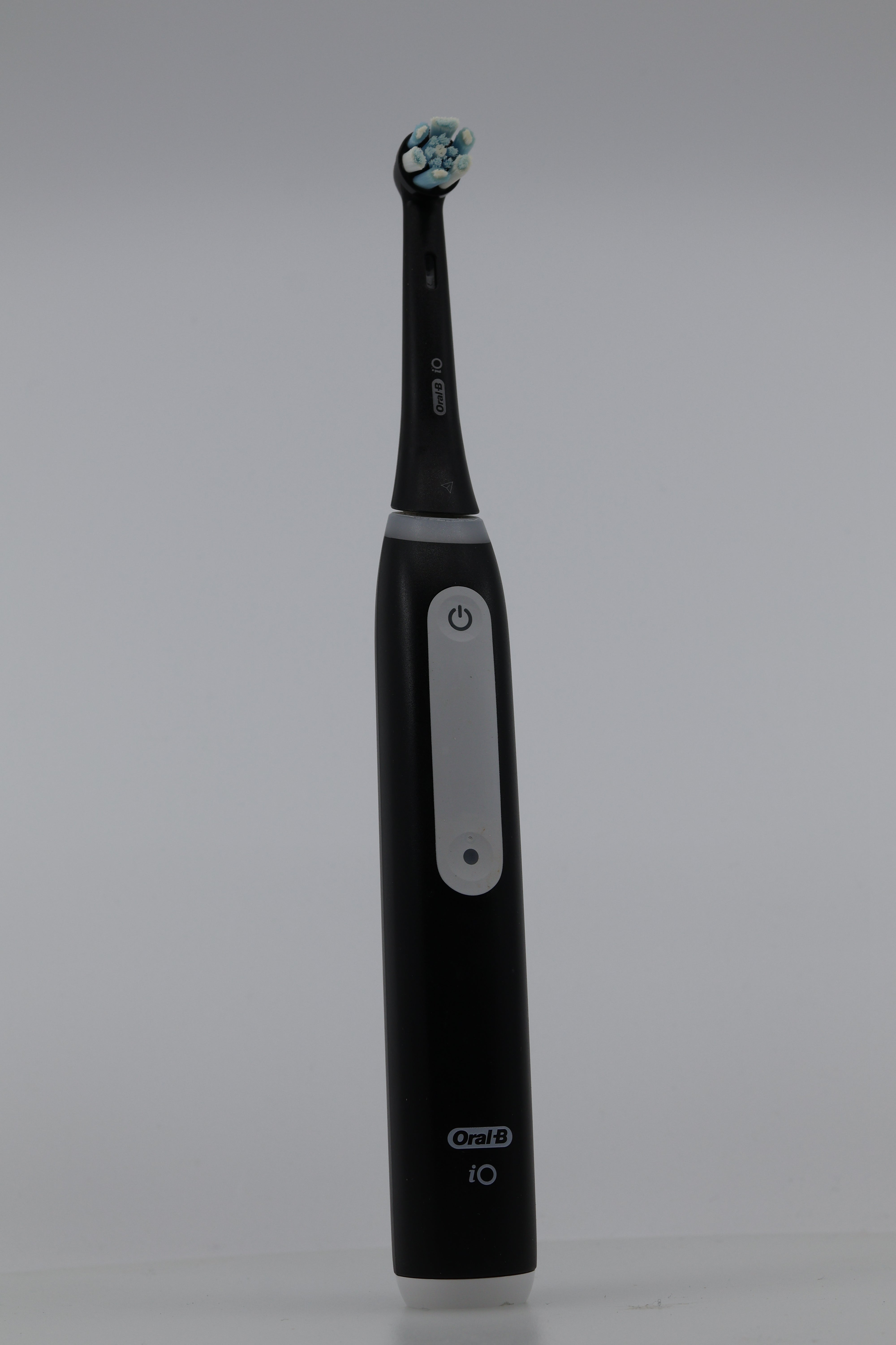 Oral-B iO Series 3 Electric Toothbrush