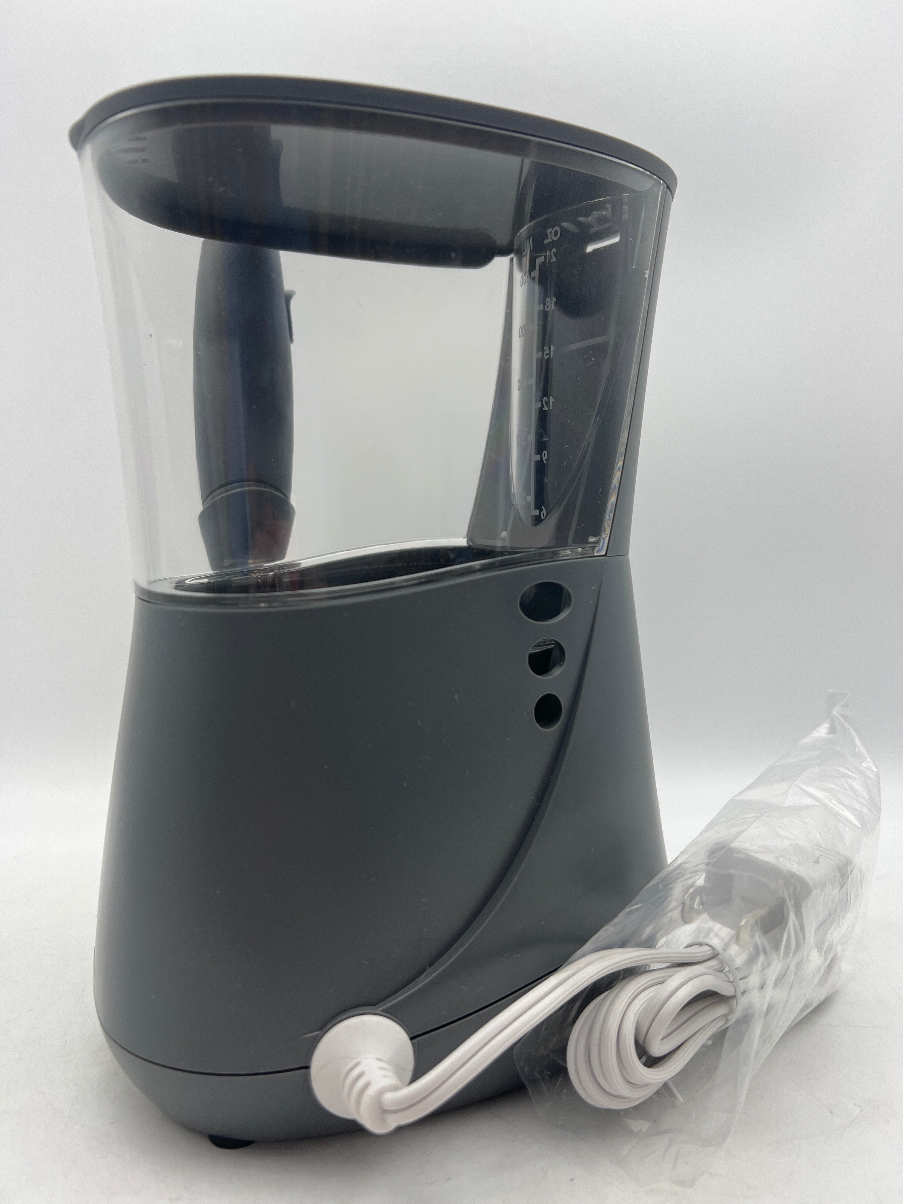 Using Waterpik Aquarius Water Flosser WP-667