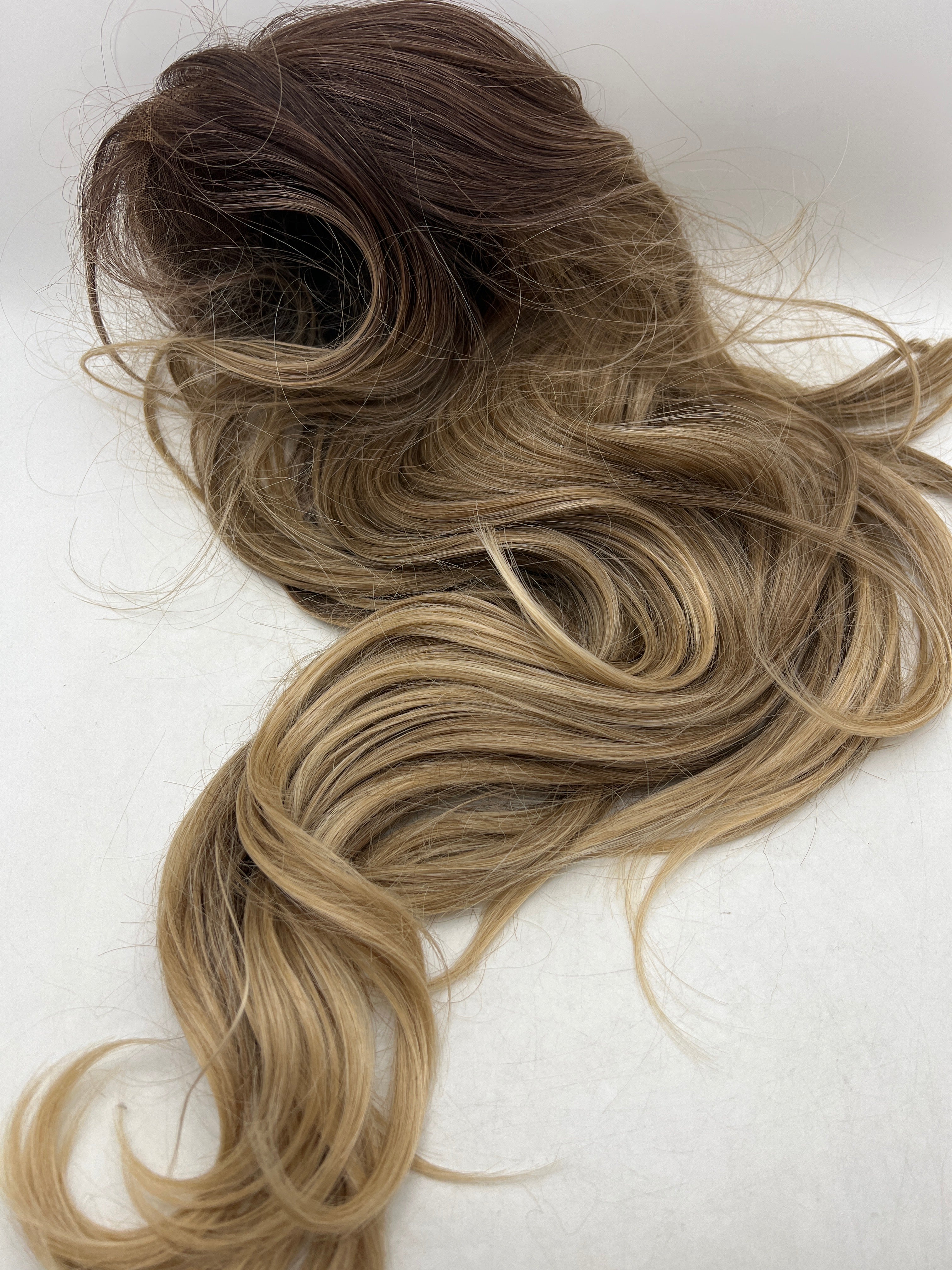 mytonecoo Ombre Brown Blonde Lace Front Wig - 20 Inch Pre-Plucked Synthetic Hairpiece
