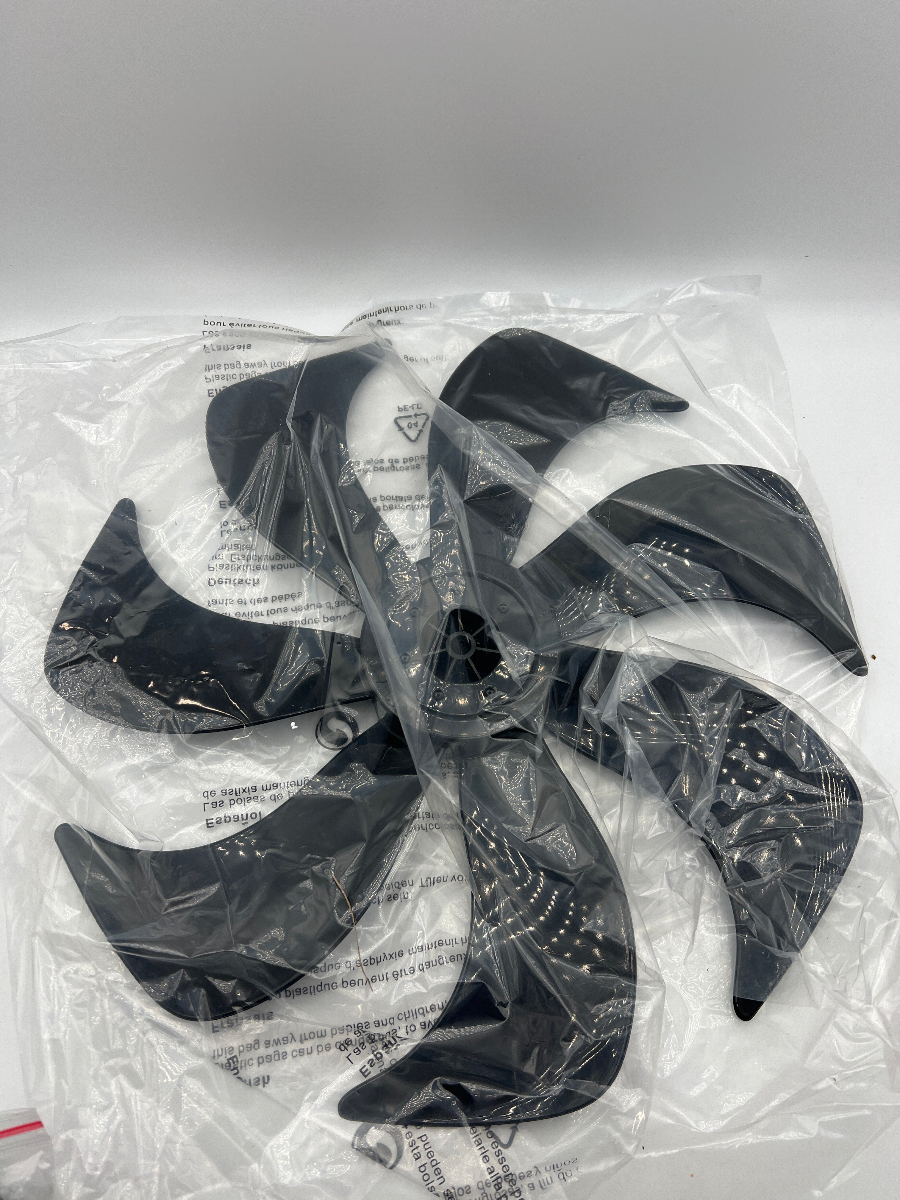 Depuley 26-Inch Caged Ceiling Fan with Light