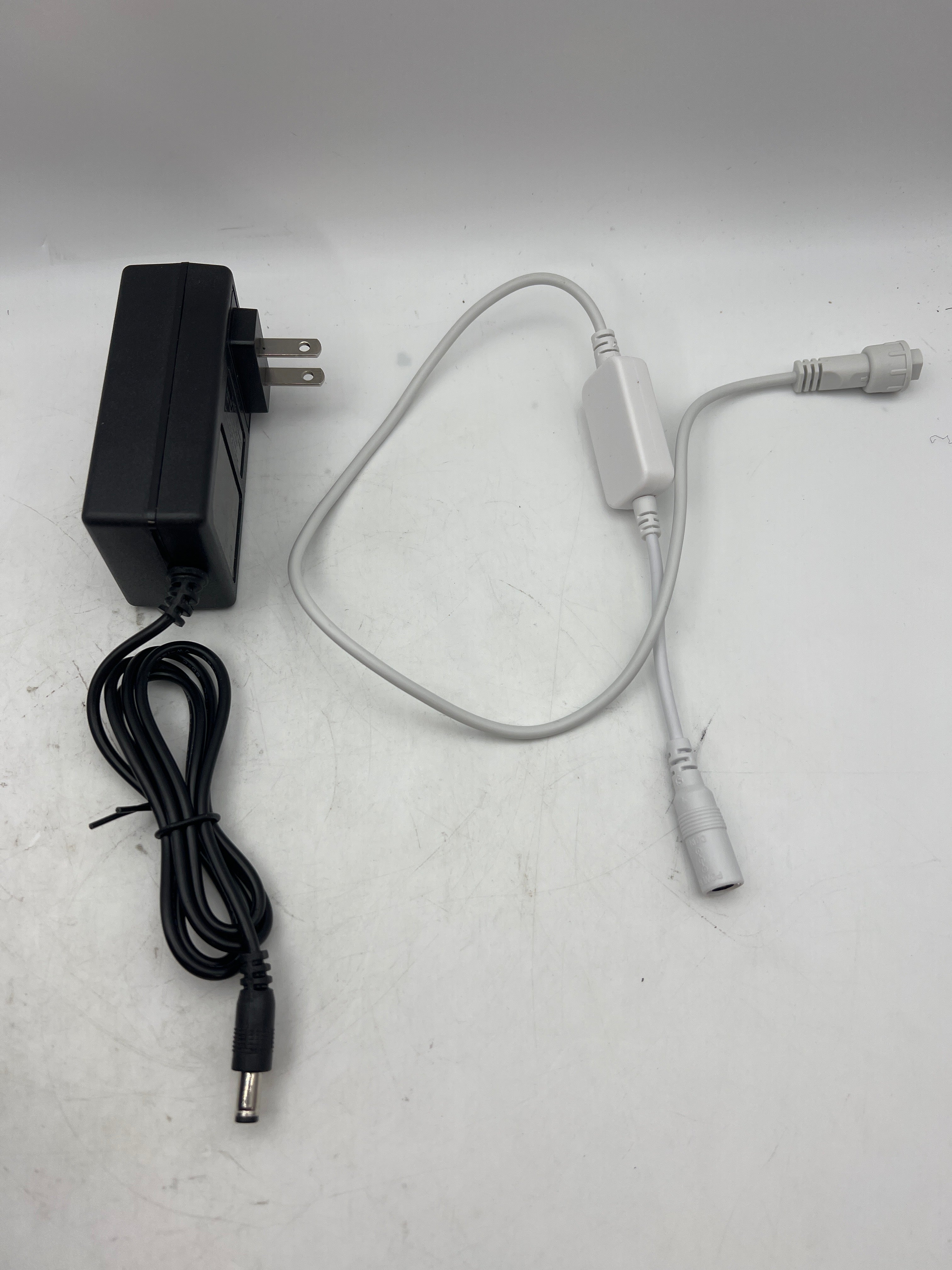 POOFZY IP67 Waterproof Outdoor Lights for House Roof