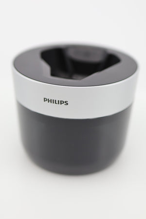 Philips Norelco i9000 Prestige Ultra charging stand base