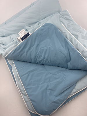 REST Evercool Cooling Comforter — Twin/Twin XL, Aqua Blue