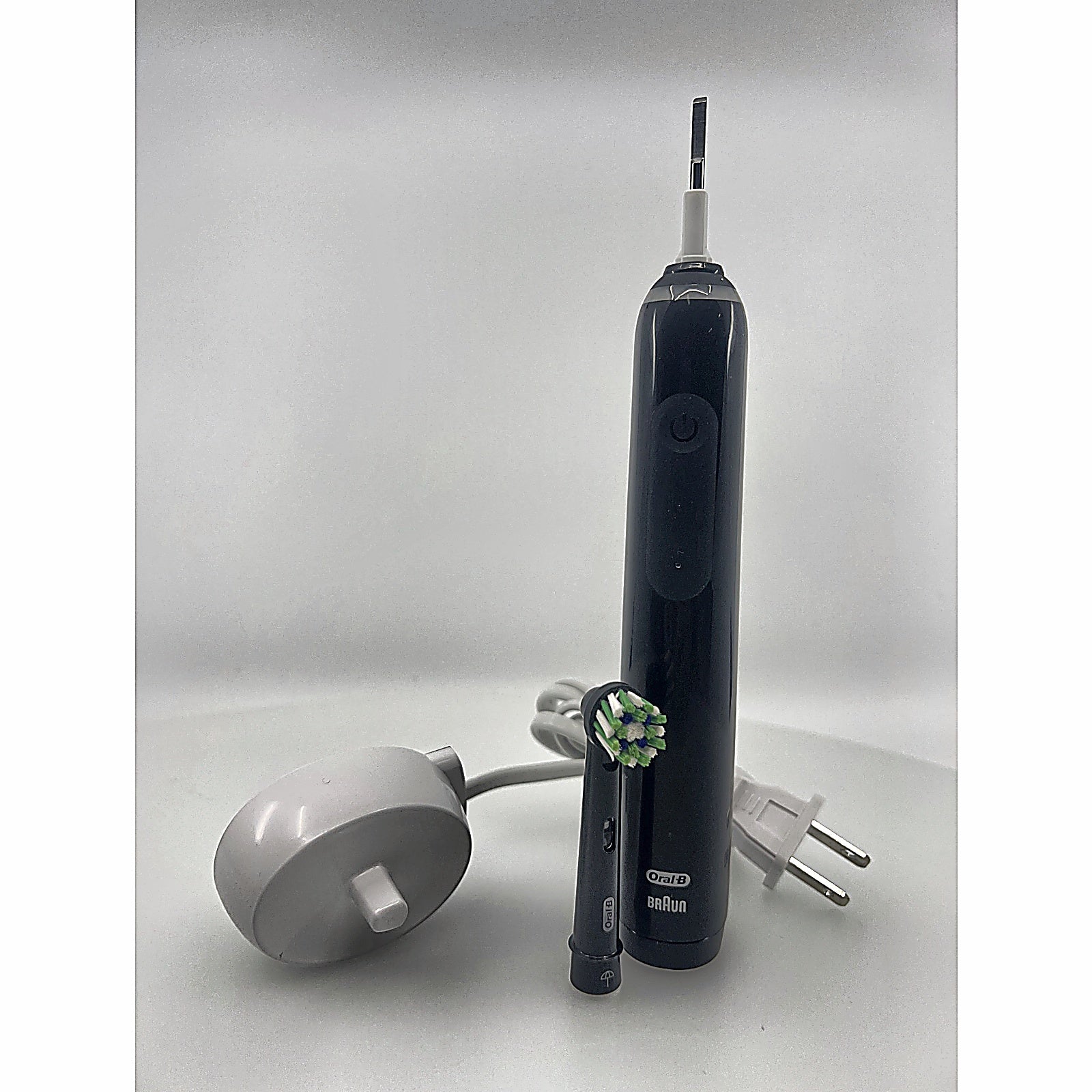 Oral-B Smart 1500 Electric Toothbrush black with charger and brush head