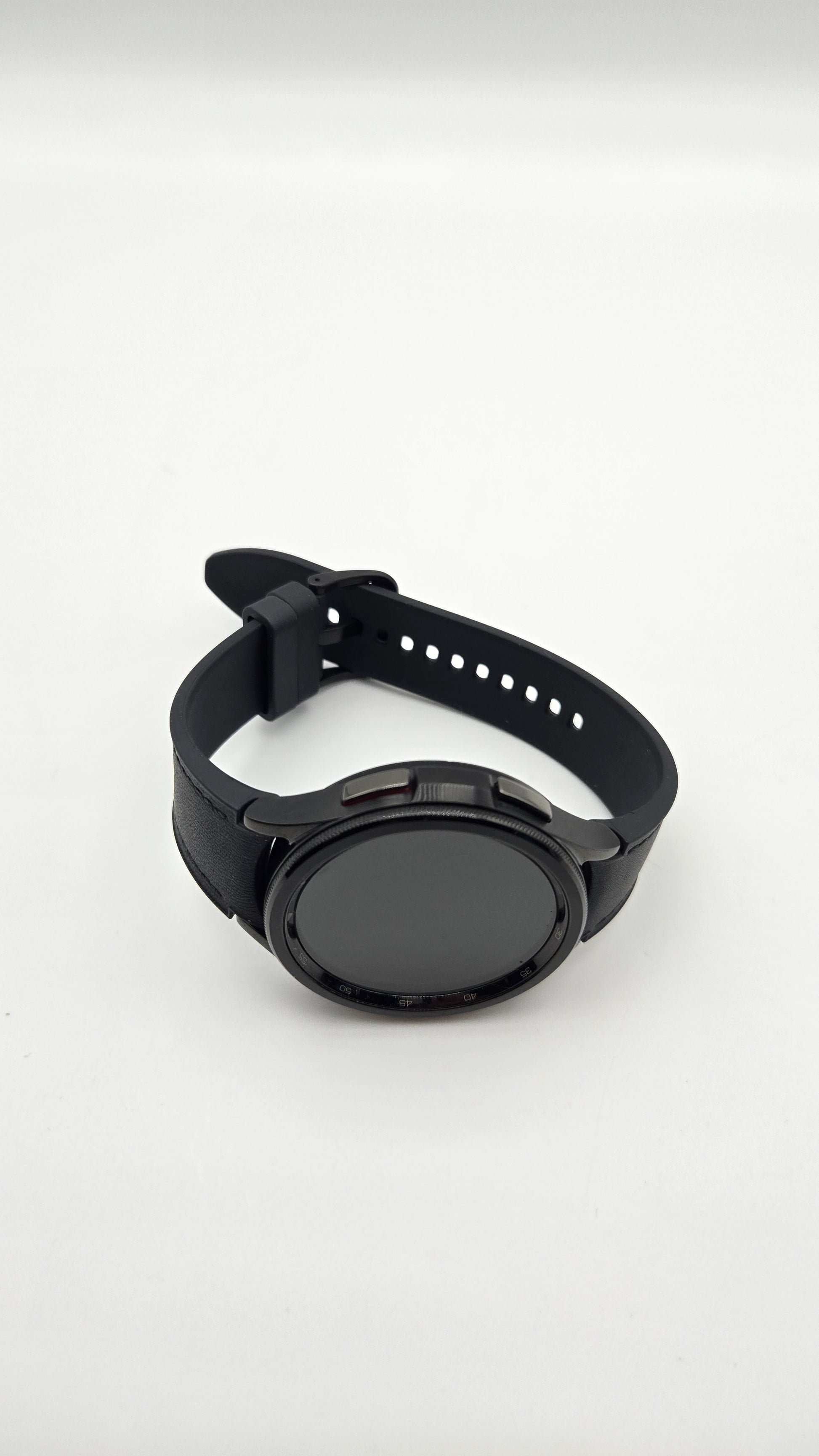 Samsung Galaxy Watch 6 Classic 47mm side view