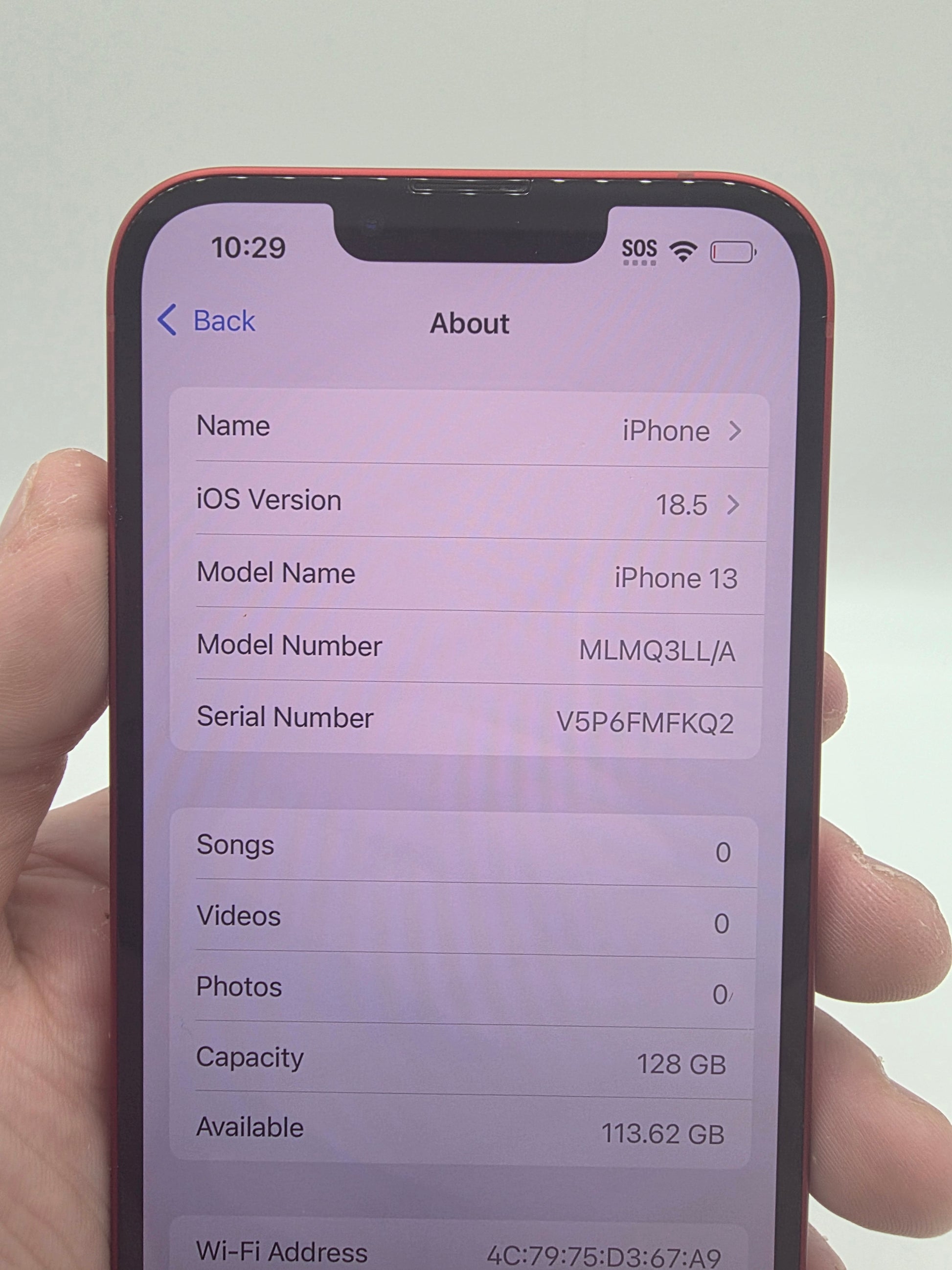 Apple iPhone 13 red
