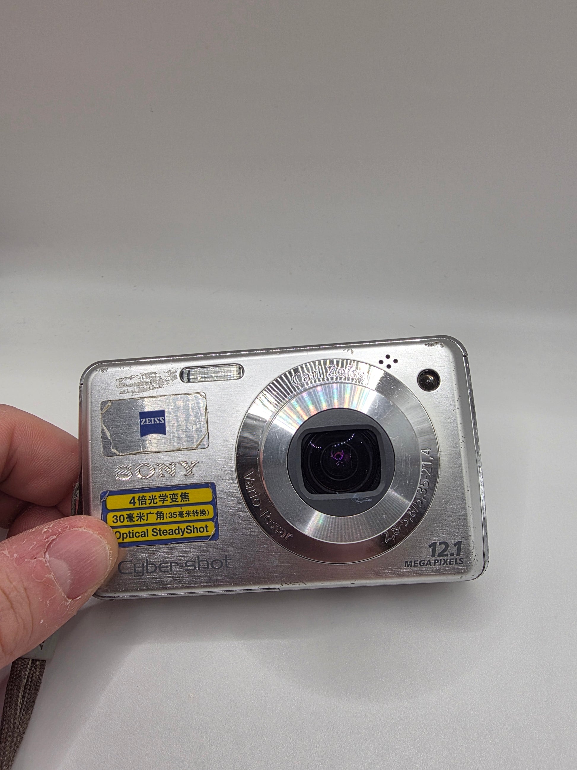 Sony Cybershot DSC-W220 12.1MP Digital Camera