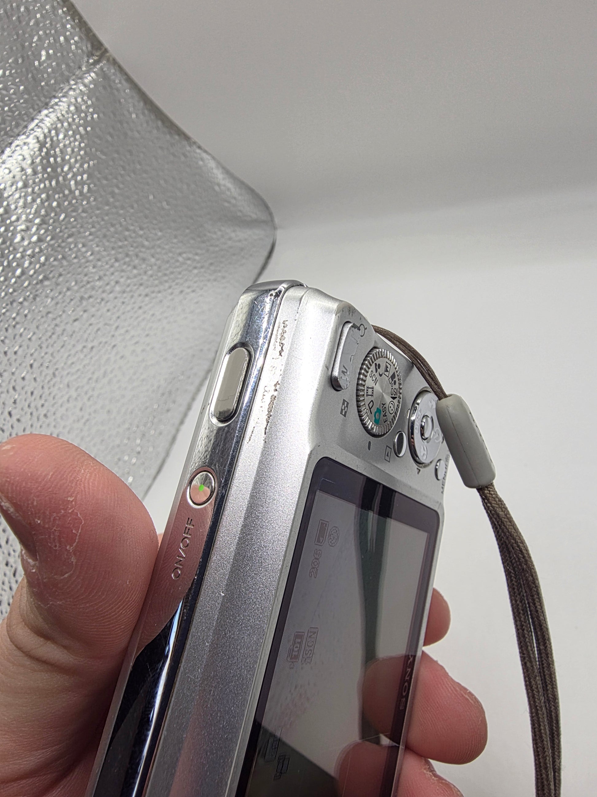 Sony Cybershot DSC-W220 rear view