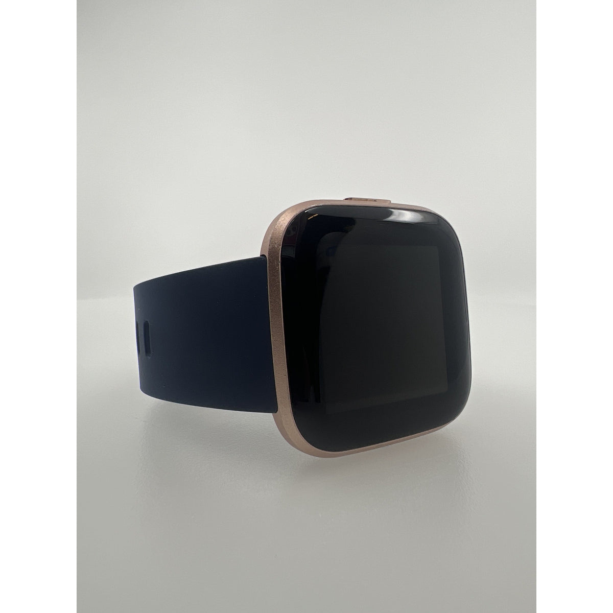 Fitbit Versa 2 Special Edition Navy/Copper Rose Smart Watch Open Box — photo 5