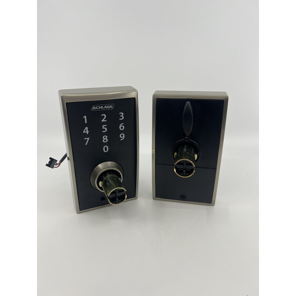 Schlage Touch Electronic Lock Century Lever Satin Nickel Open Box — photo 3
