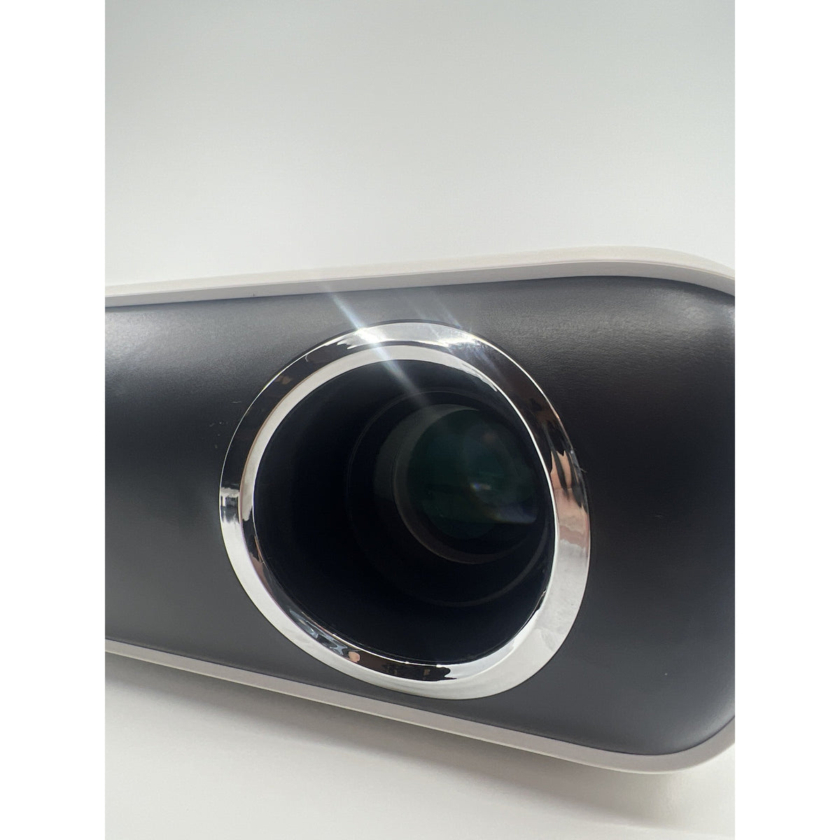 HAPPRUN H1 Native 1080p Bluetooth Projector Open Box — photo 7