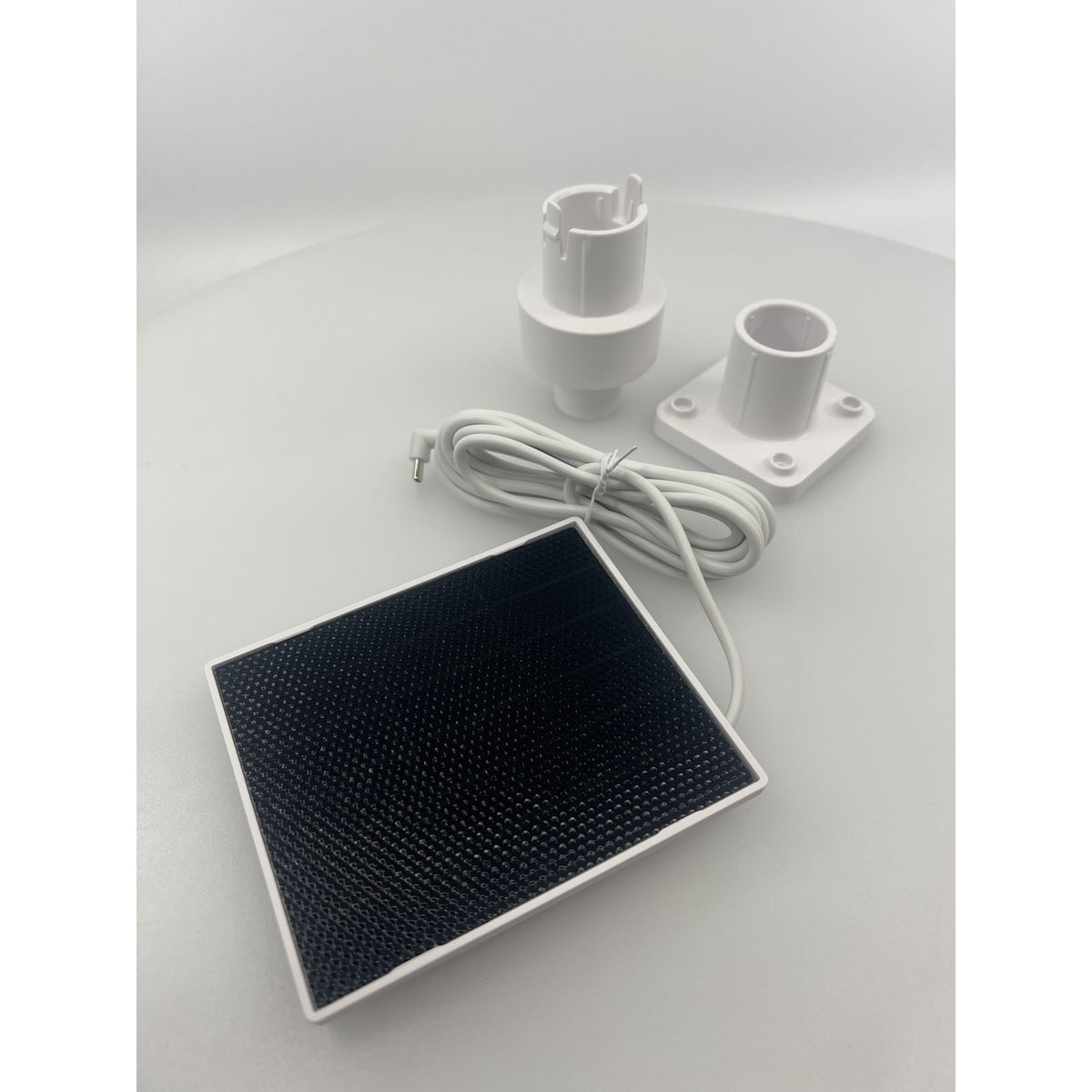 birdsnap P33 Smart Bird Feeder Camera Solar 2K 32GB Card Open Box — photo 8