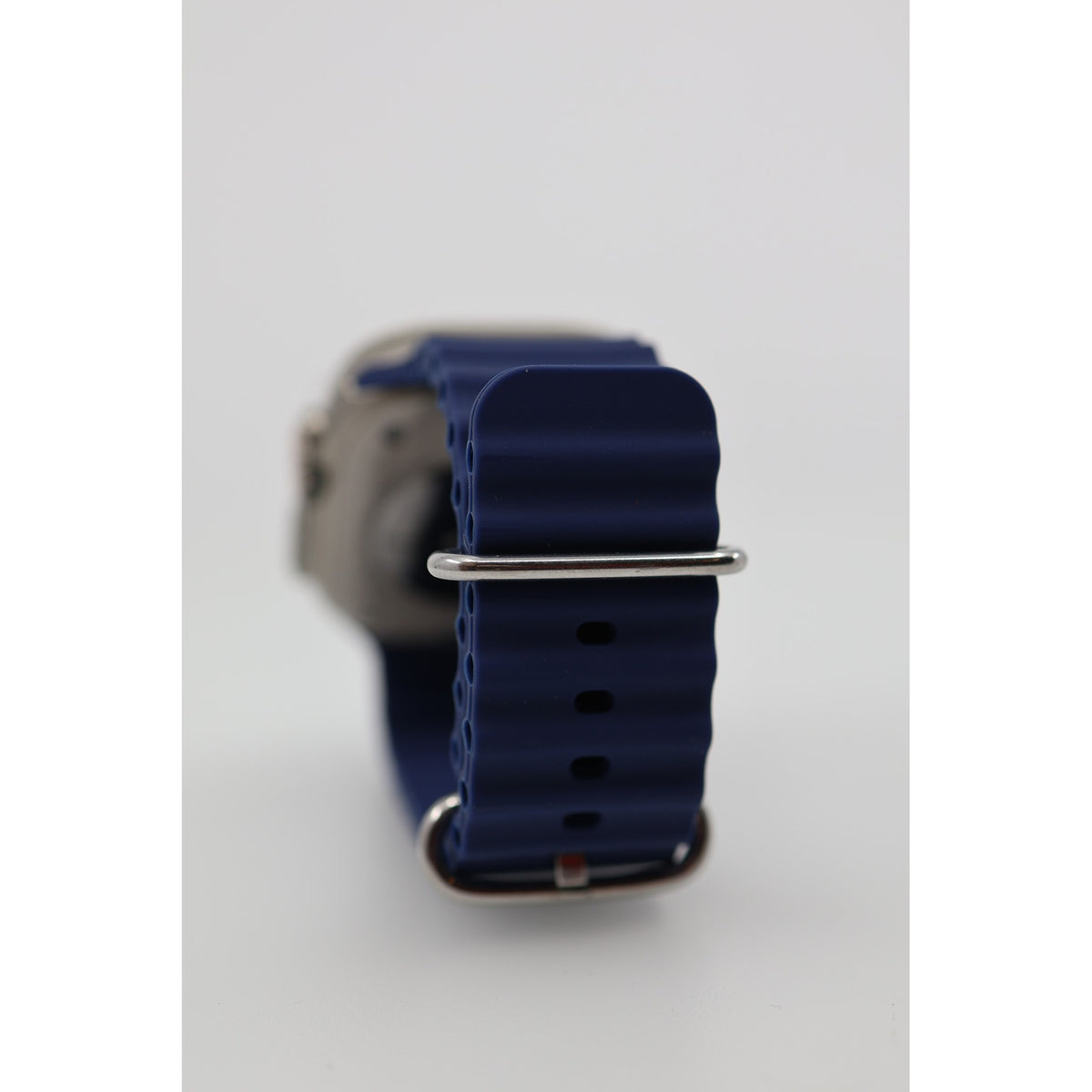 Apple Watch Ultra 2 49mm Titanium Blue Ocean Band GPS+Cellular Open Box — photo 5