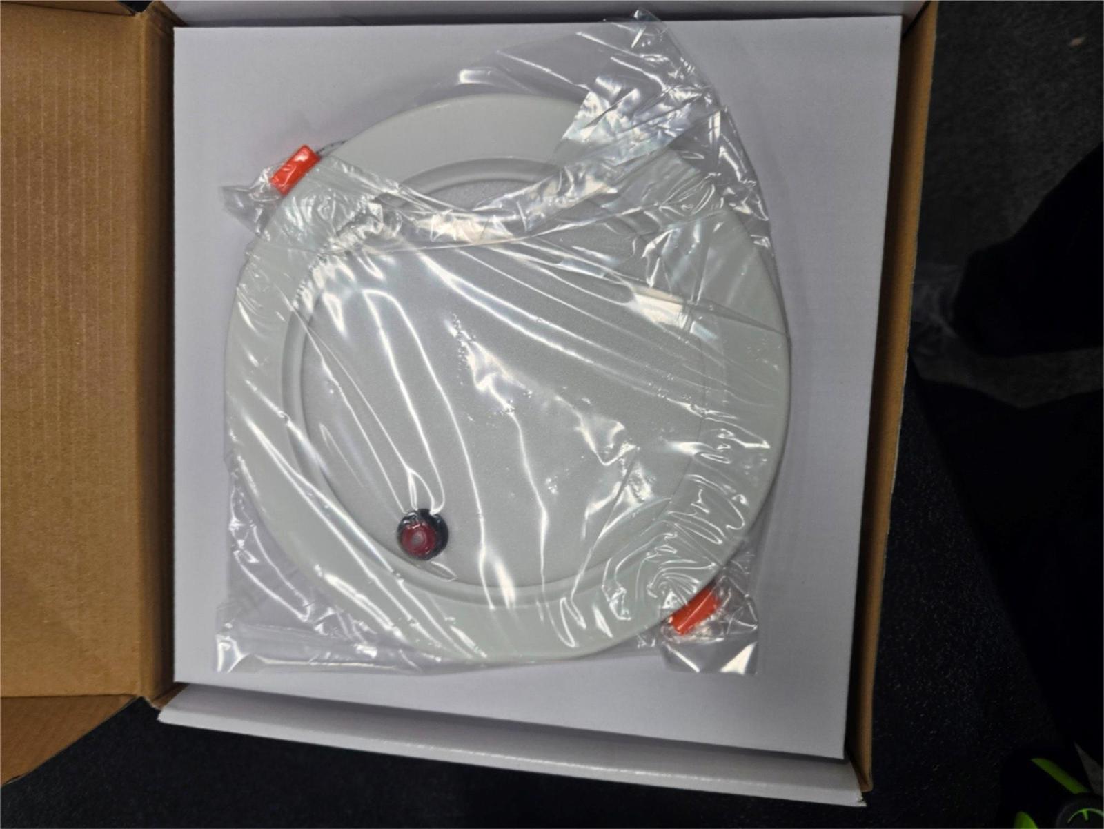 E2 LIGHTING 6 Inch Recessed LED Light with 90 Mins Emergency Battery Backup