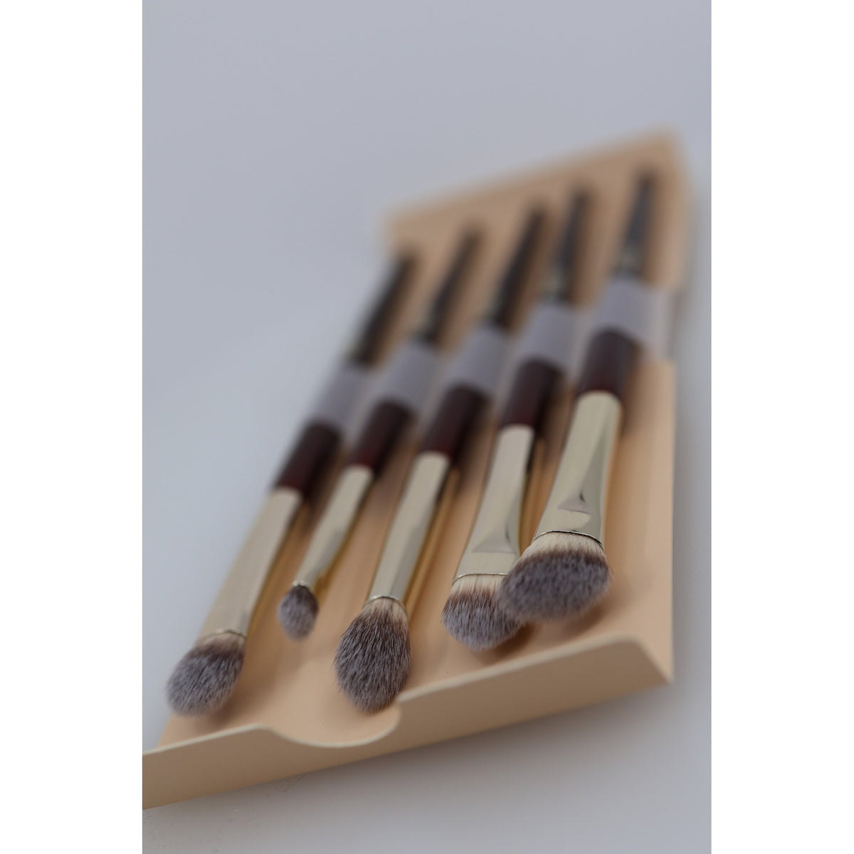 BK Beauty Essentials Eye Brush Set 5pc Burgundy New — photo 5