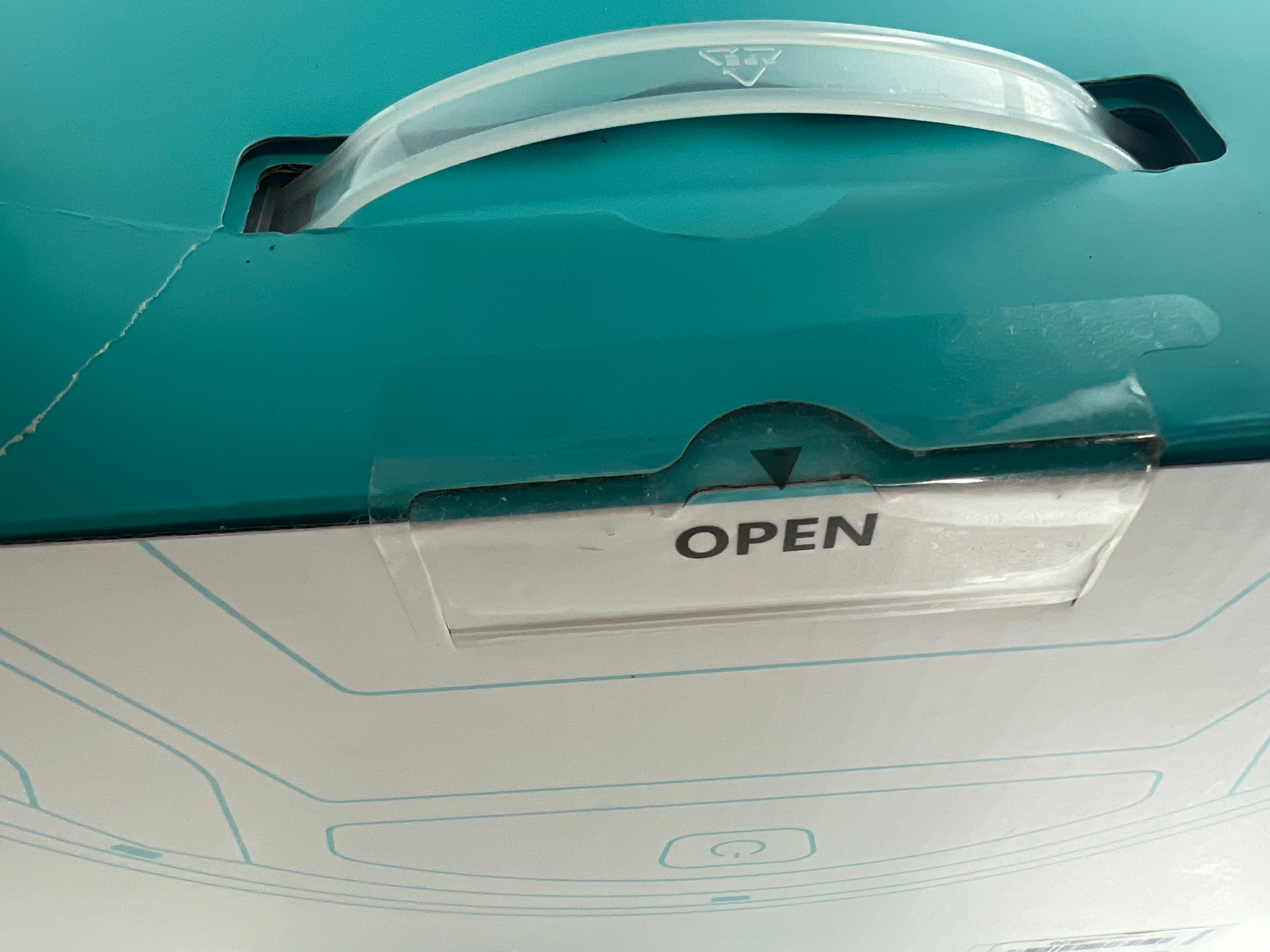 Slim and Quiet Robotic Vacuum