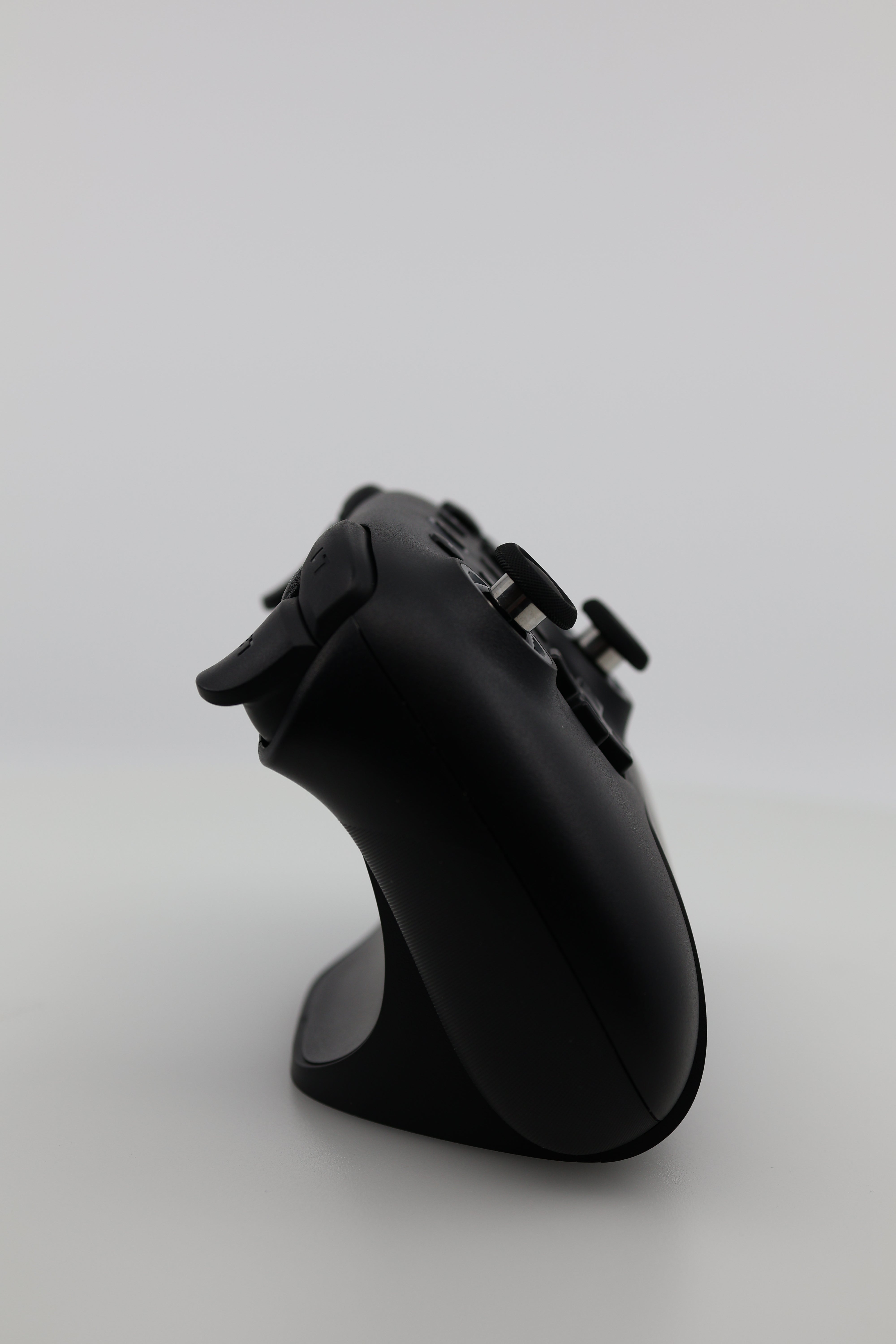 8BitDo Ultimate 2 Gaming Controller