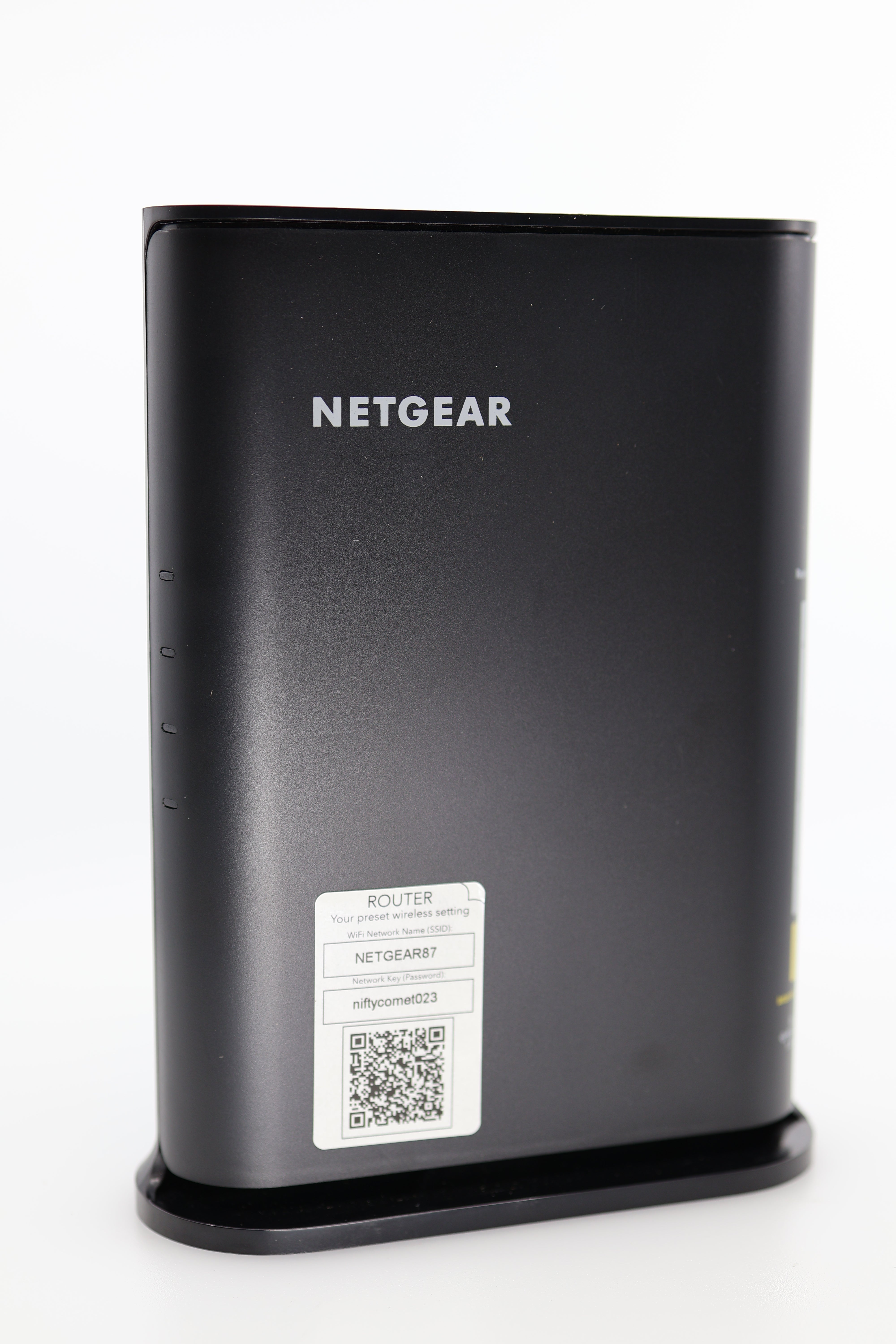 NETGEAR 4-Stream WiFi 6 Router R6700AX