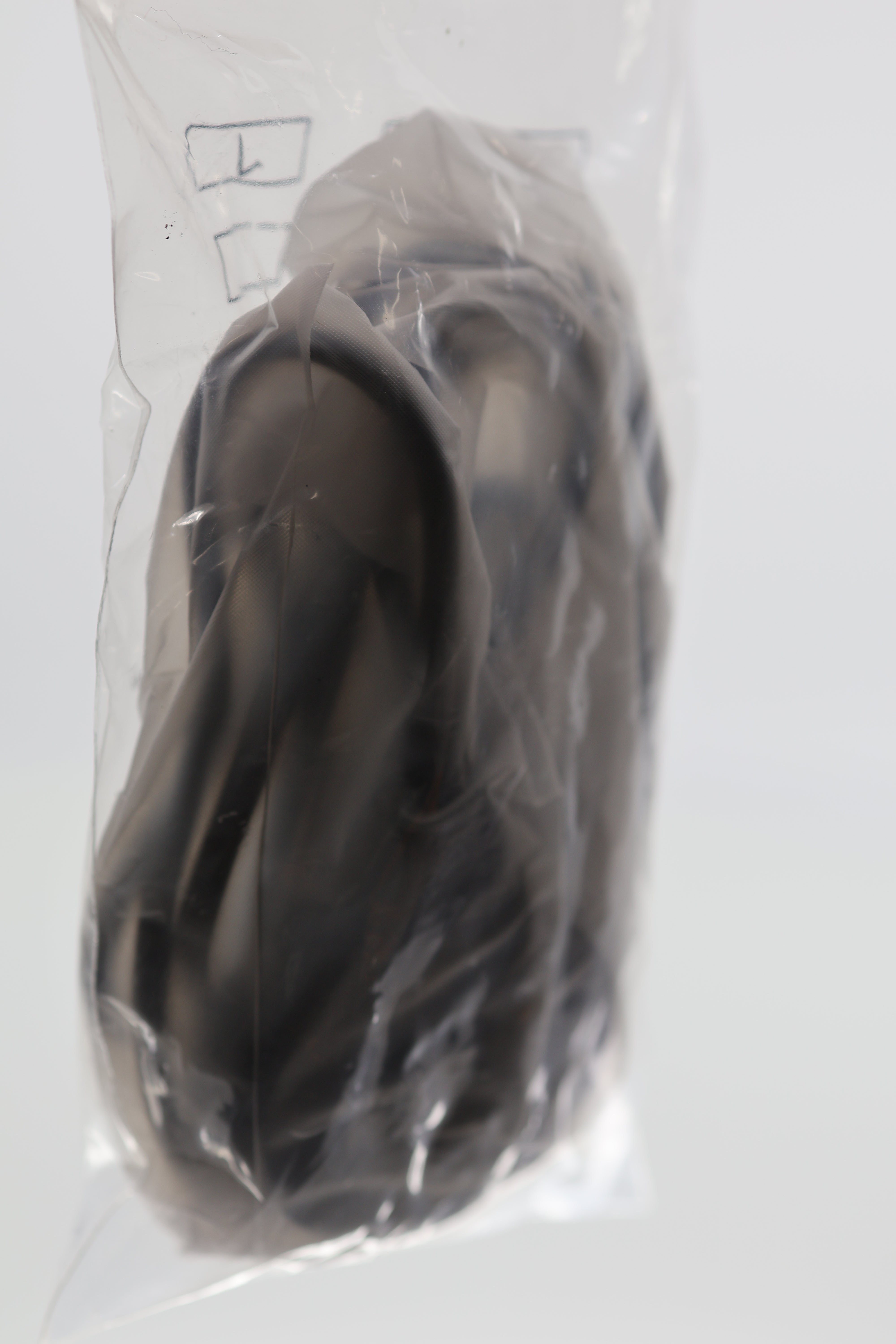 Quad Monitor KVM Switch with Wired Remote