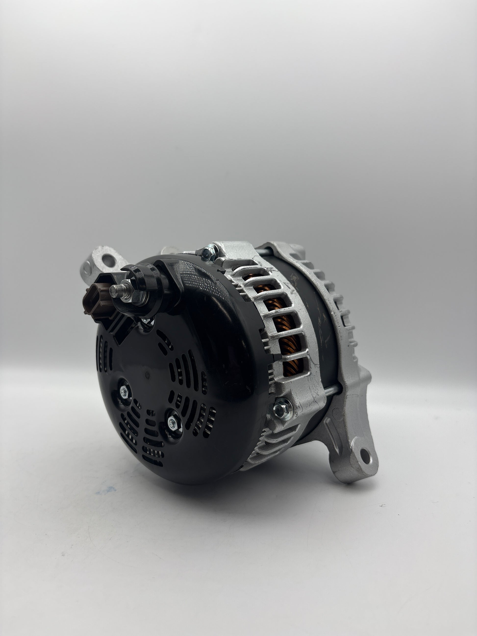 NewYall 12V 175A Alternator for Ford and Lincoln Vehicles