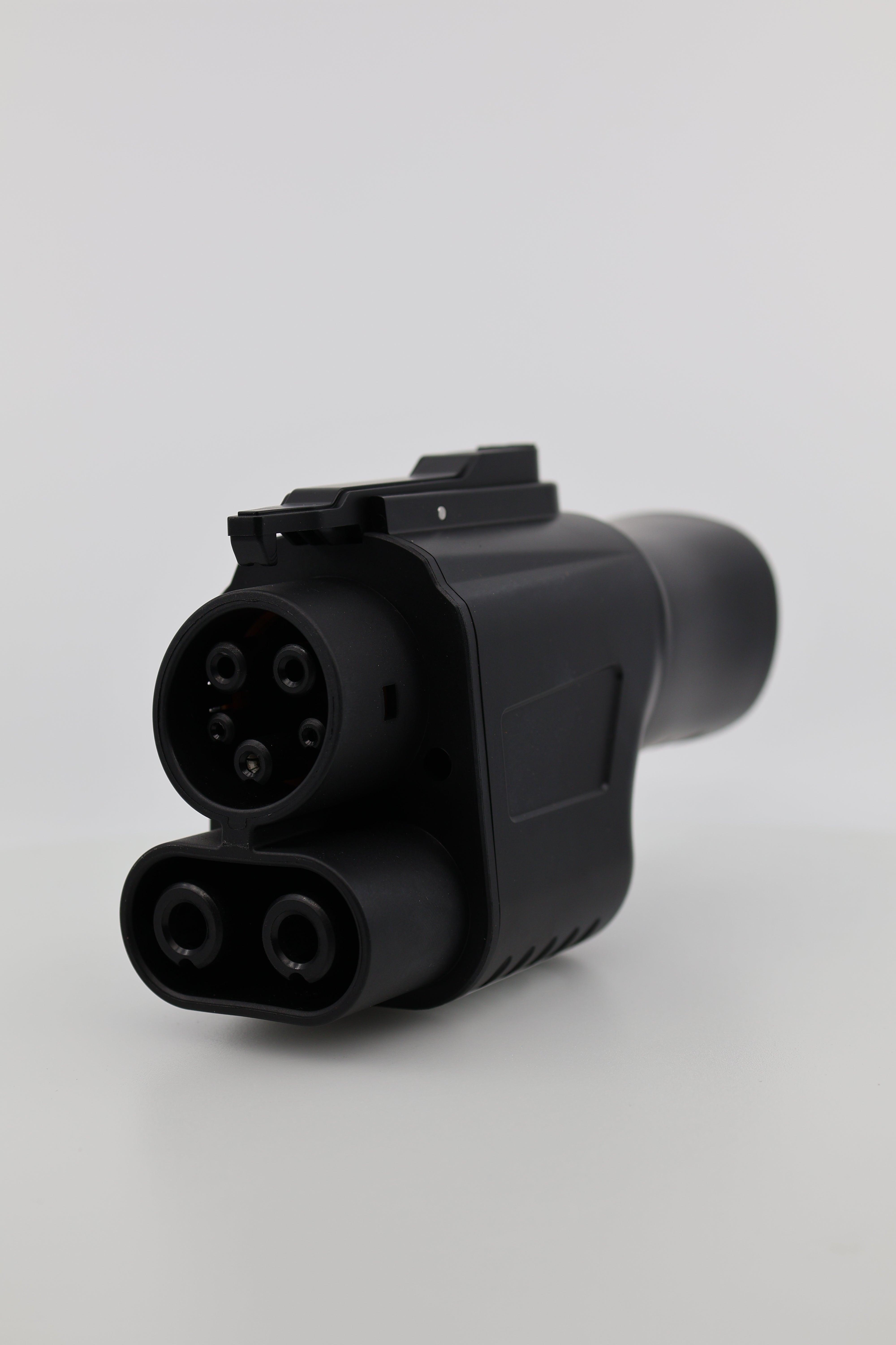 AP02 NACS to CCS1 Adapter for Blazer EV