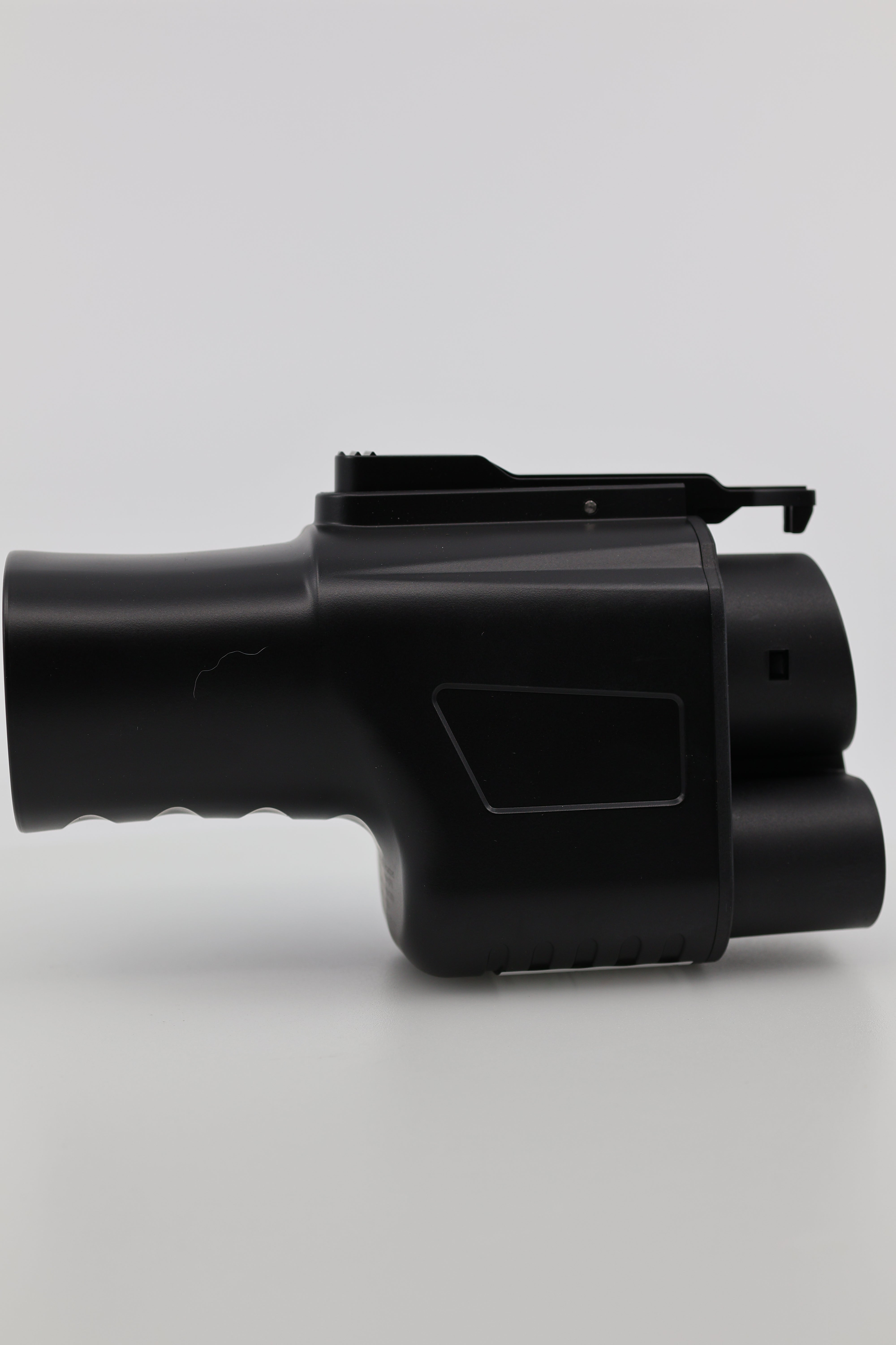 AP02 NACS to CCS1 Adapter for Rivian R1T