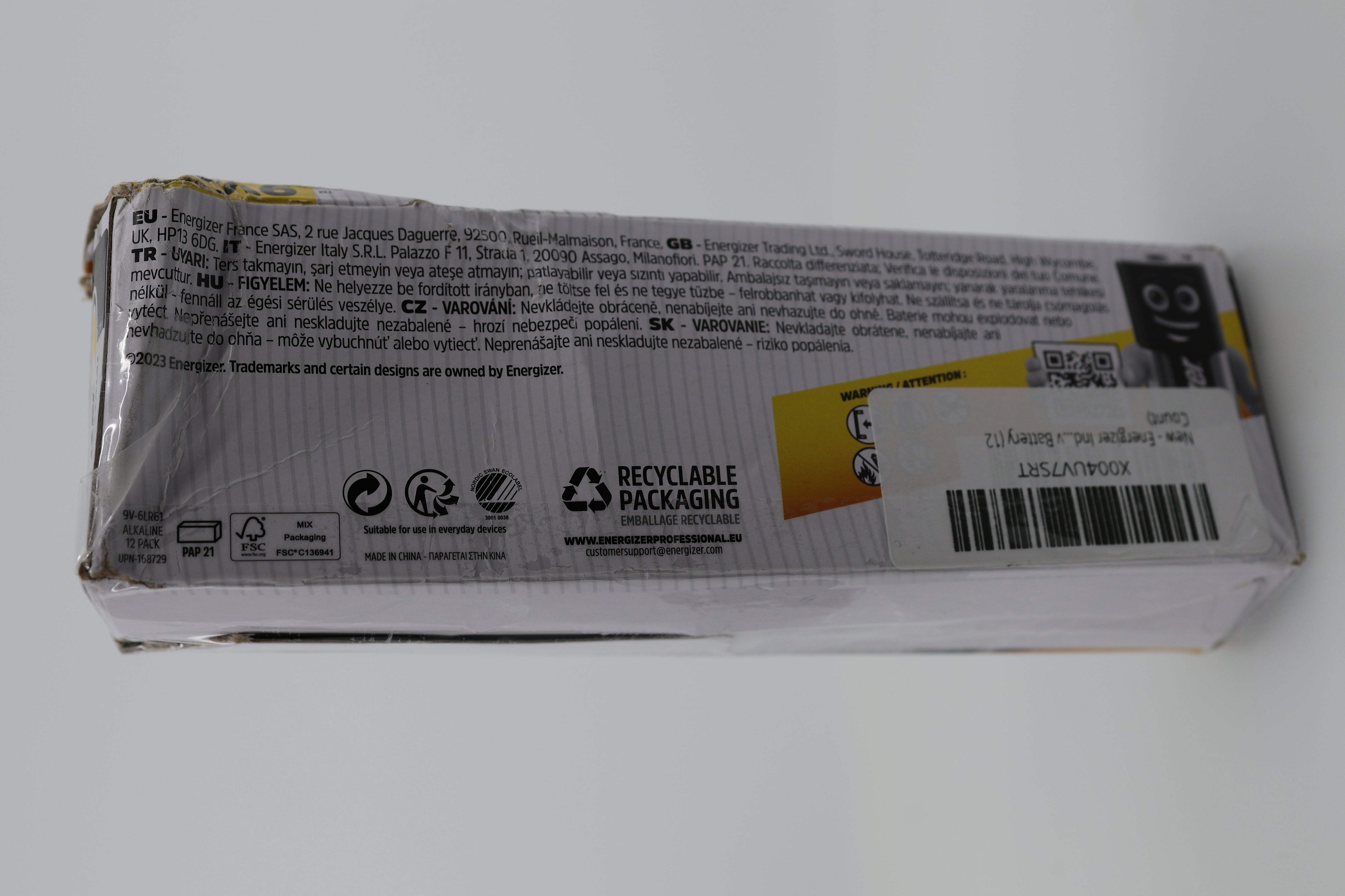 Energizer 9V Industrial Batteries packaging