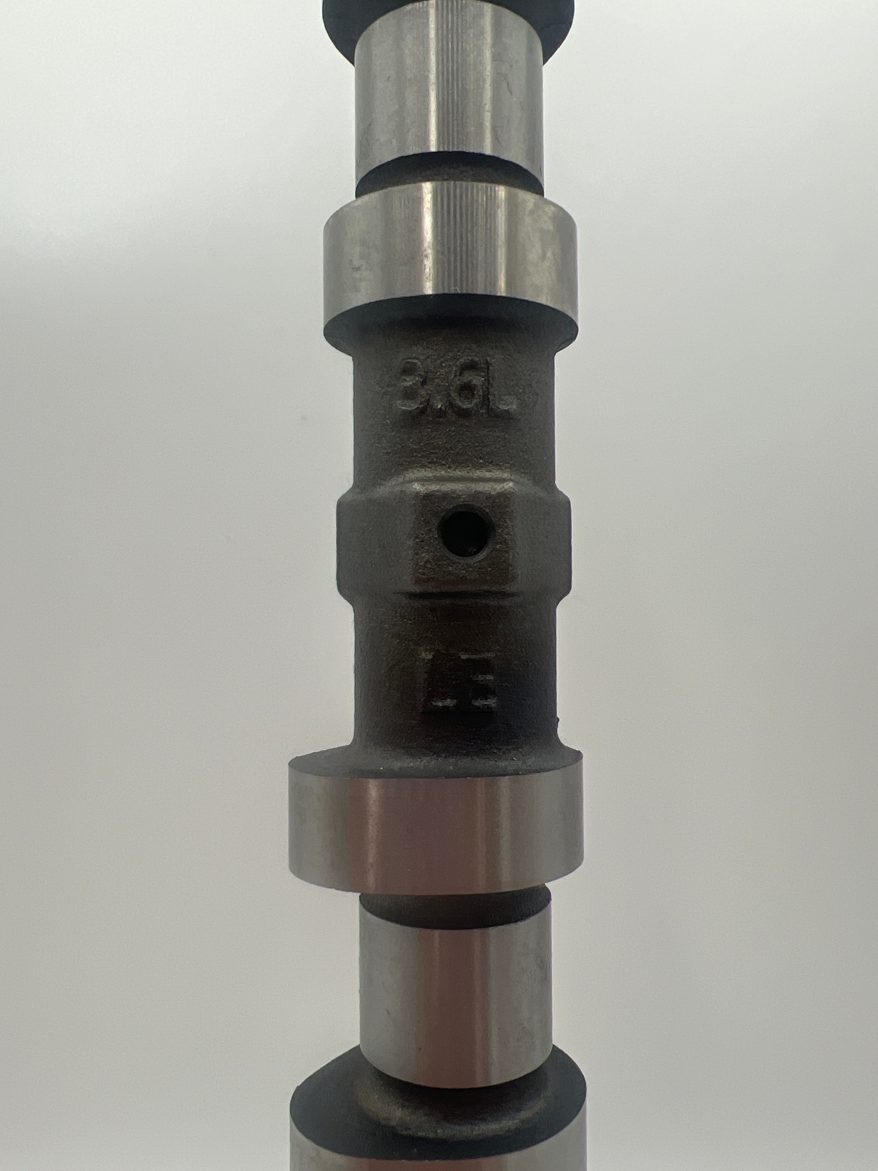 Left Side Exhaust Camshaft for 3.6L V6 Engines