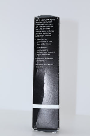 Revision Skincare Intellishade Clear SPF 50