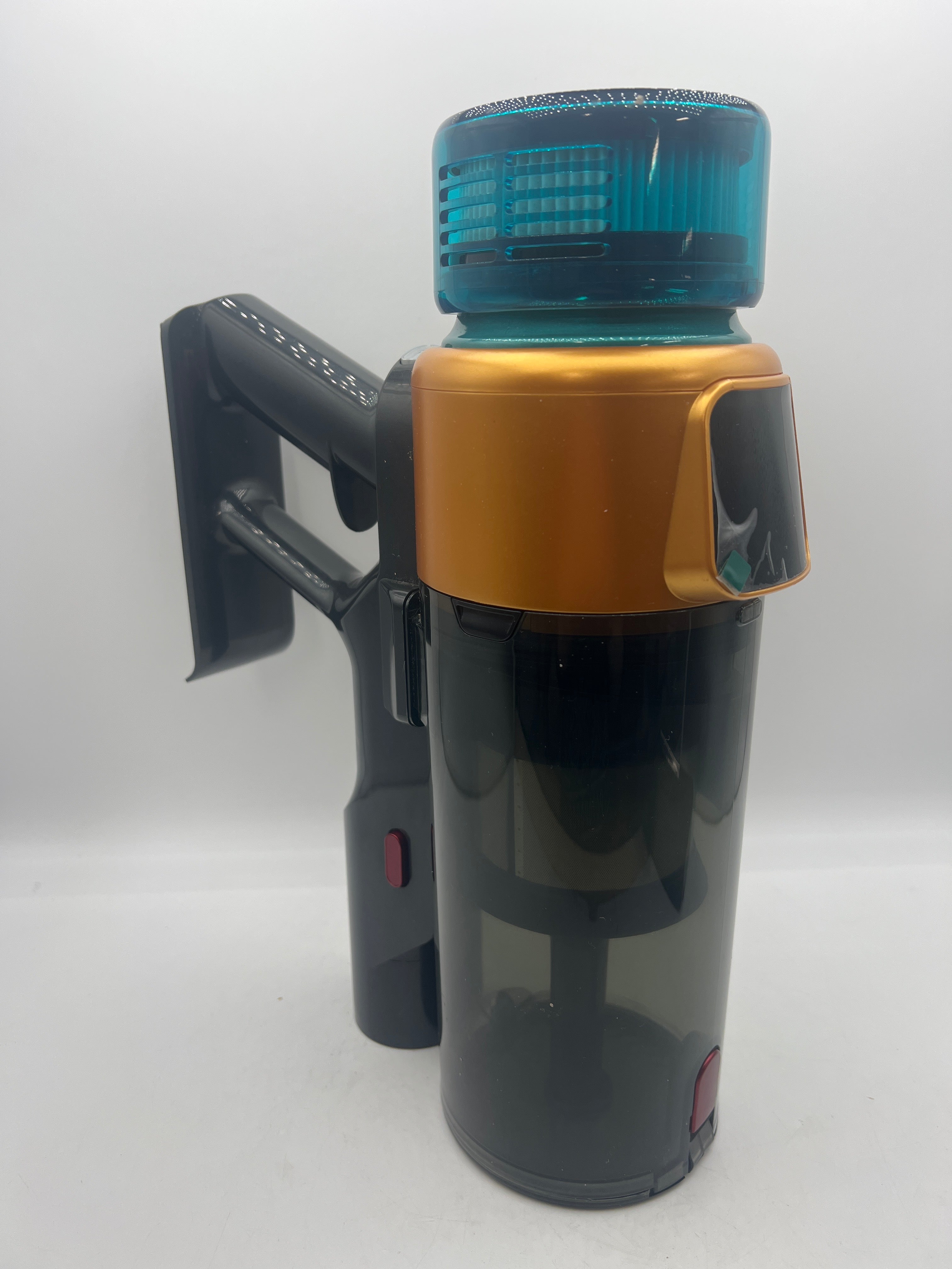 Anti-Tangle Brush Vacuum