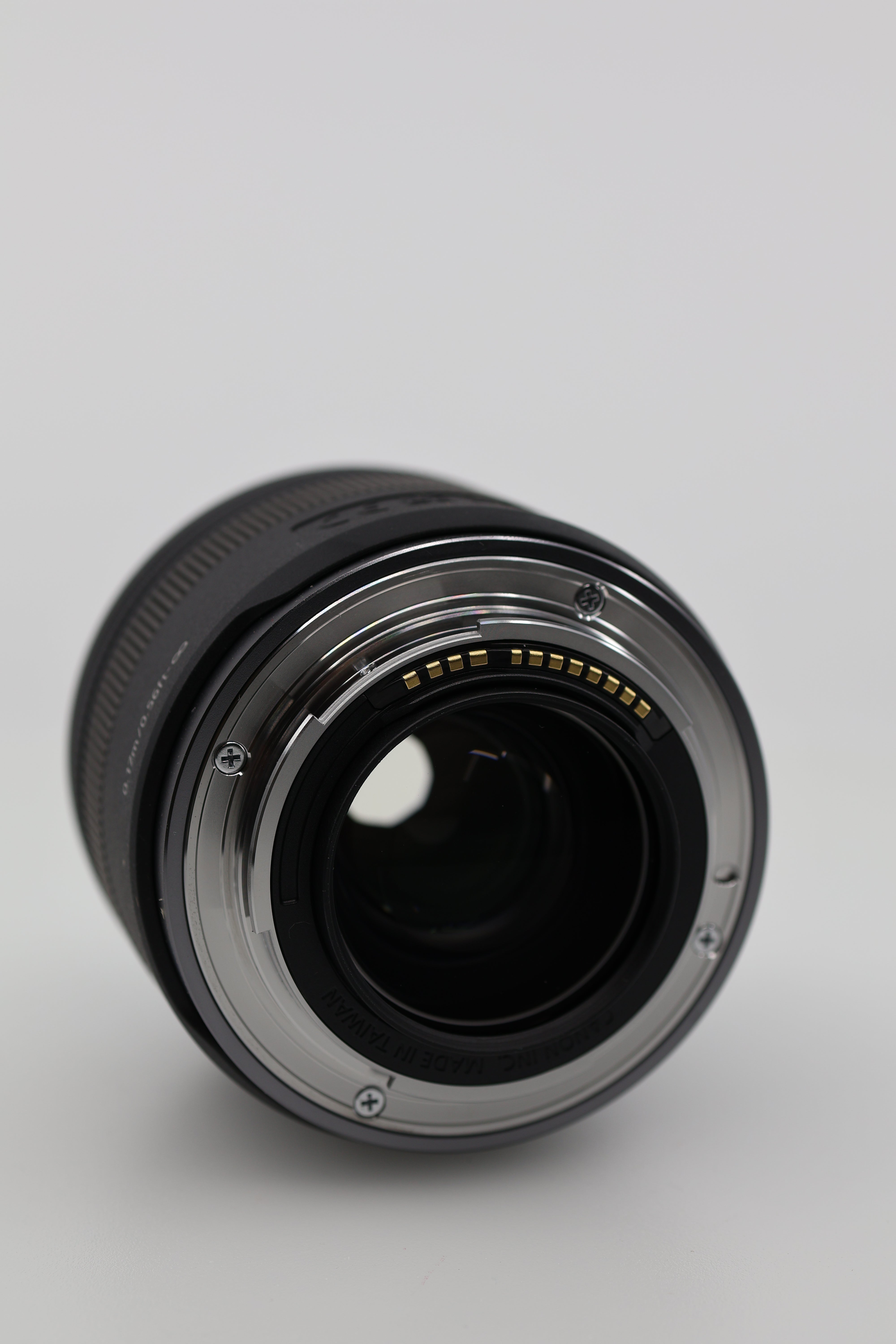 Canon RF 35mm F1 ...  IS Macro STM Lens
