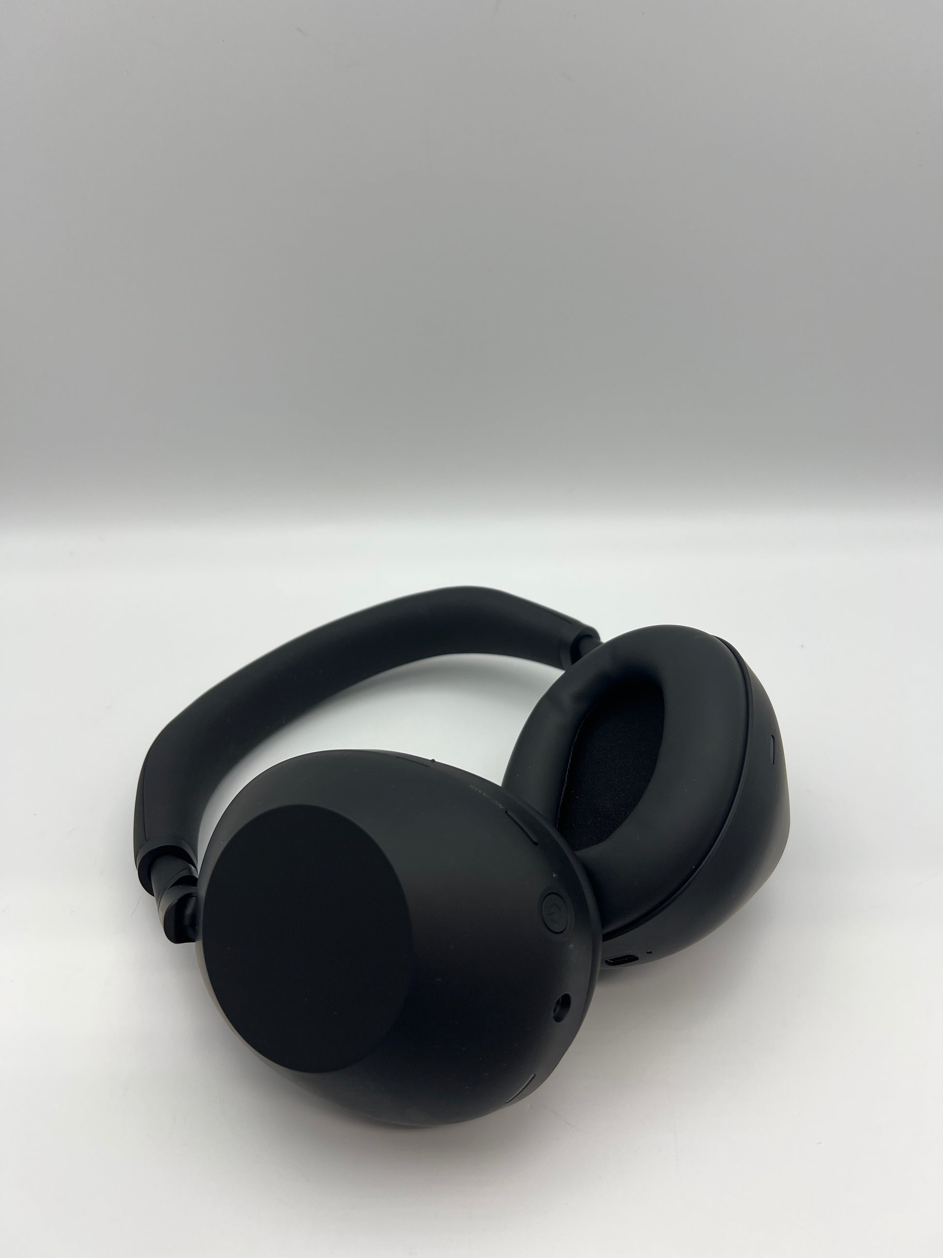 Sony WH-1000XM6 Wireless Noise-Canceling Headphones
