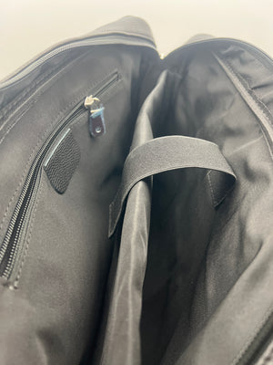 Augus Genuine Leather Messenger Bag