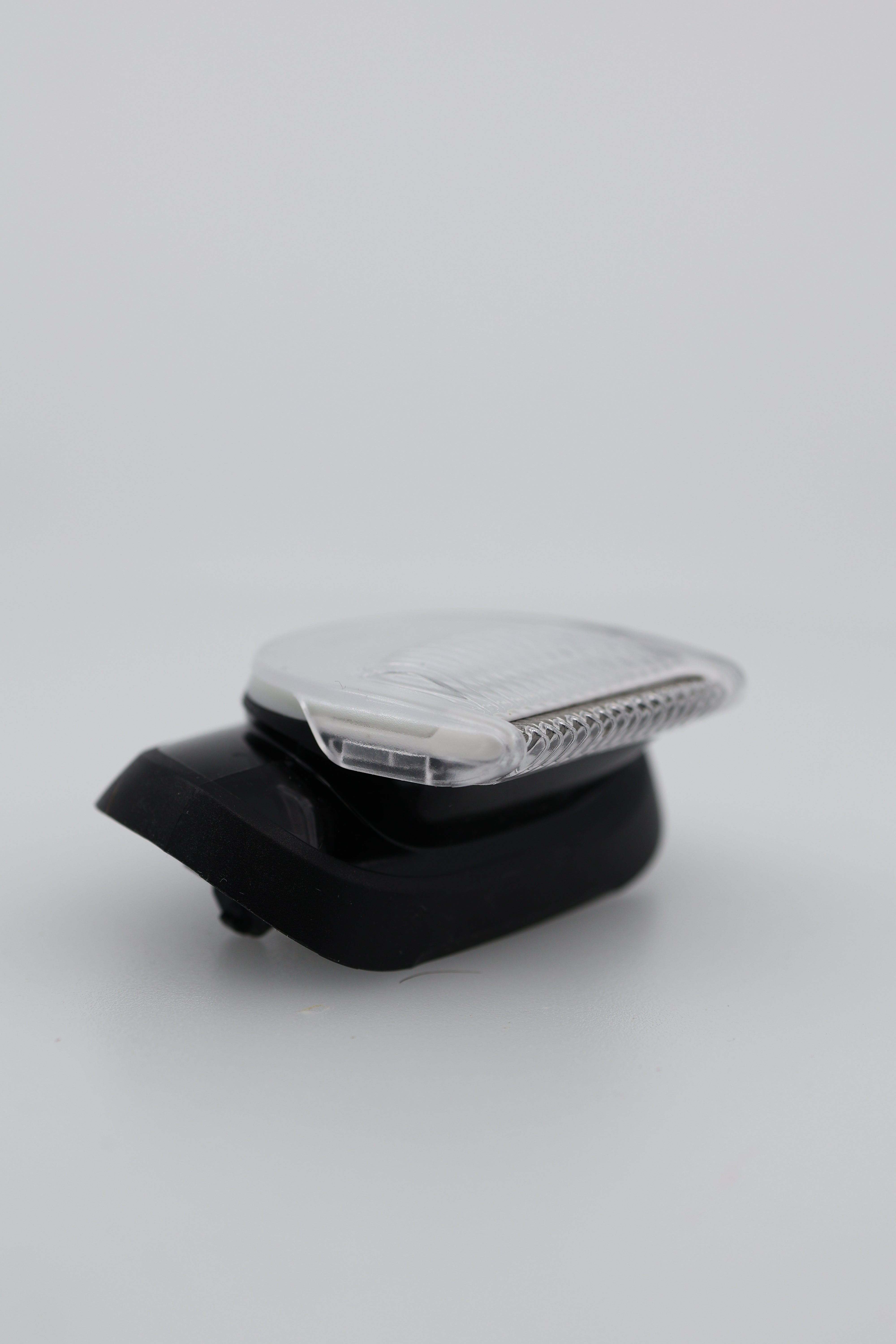 Braun Series 5 5150cs in charging stand