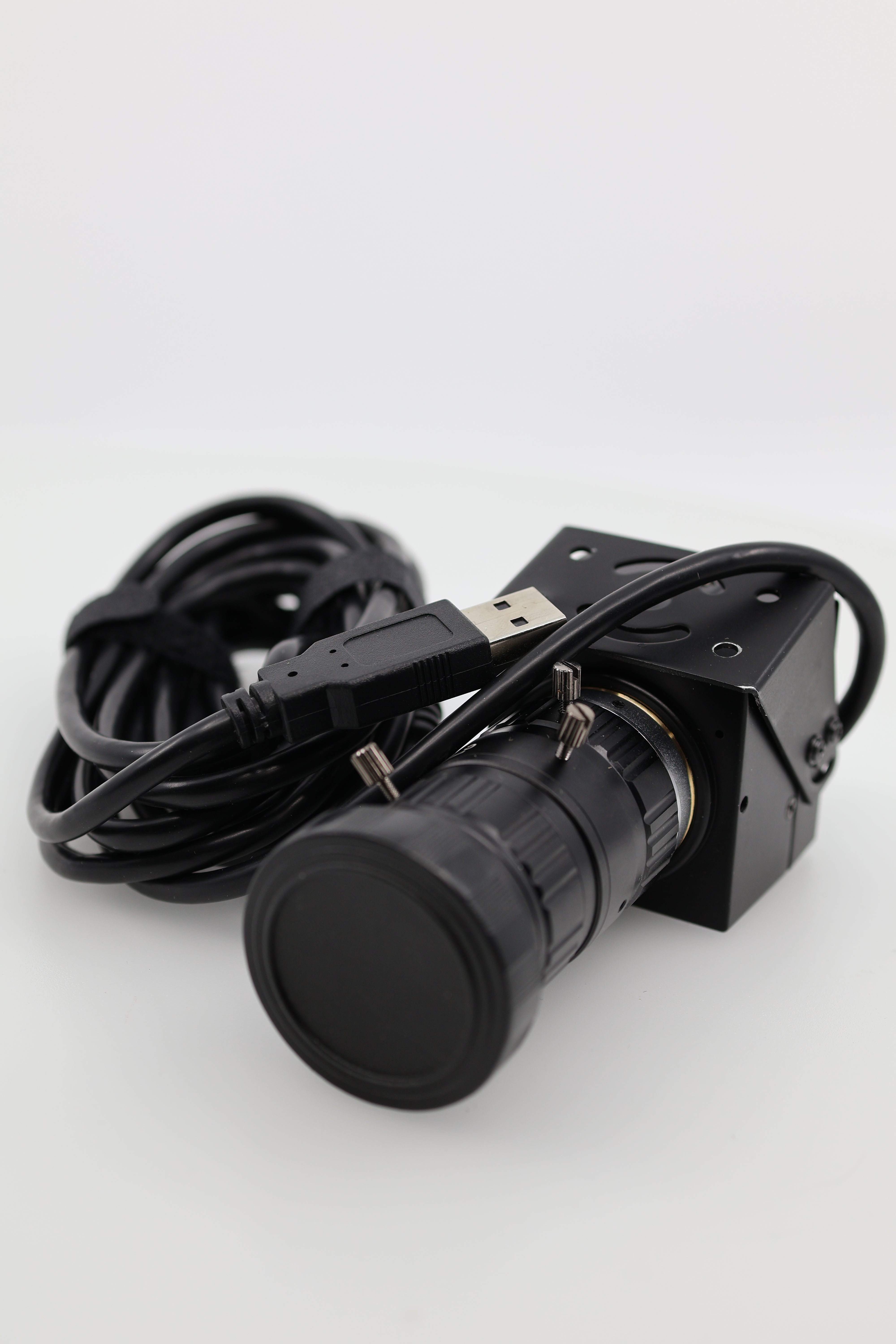 High-Speed Camera with 10X Telephoto Zoom