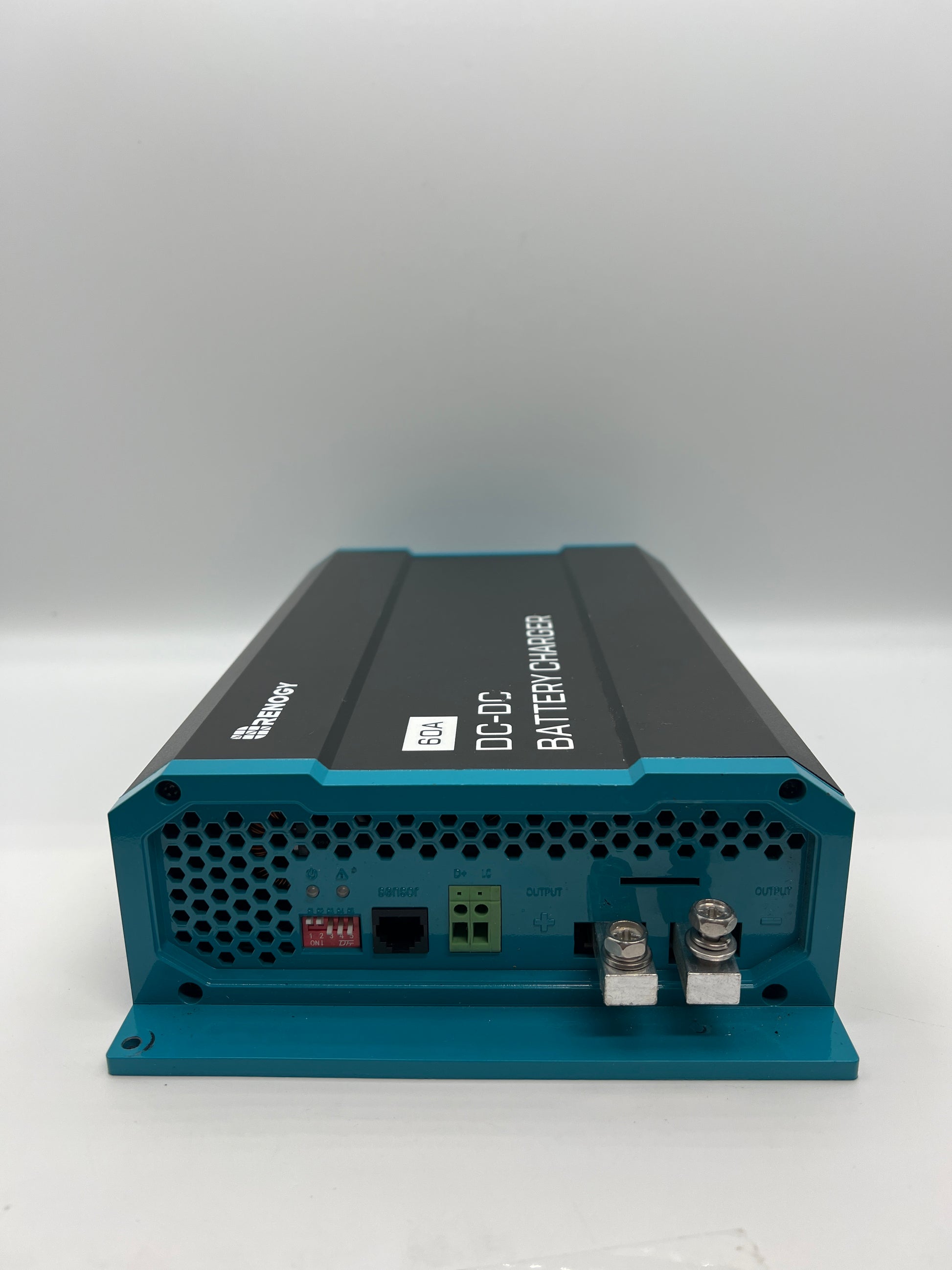 Renogy 12V 60A DC to DC On-Board Battery Charger