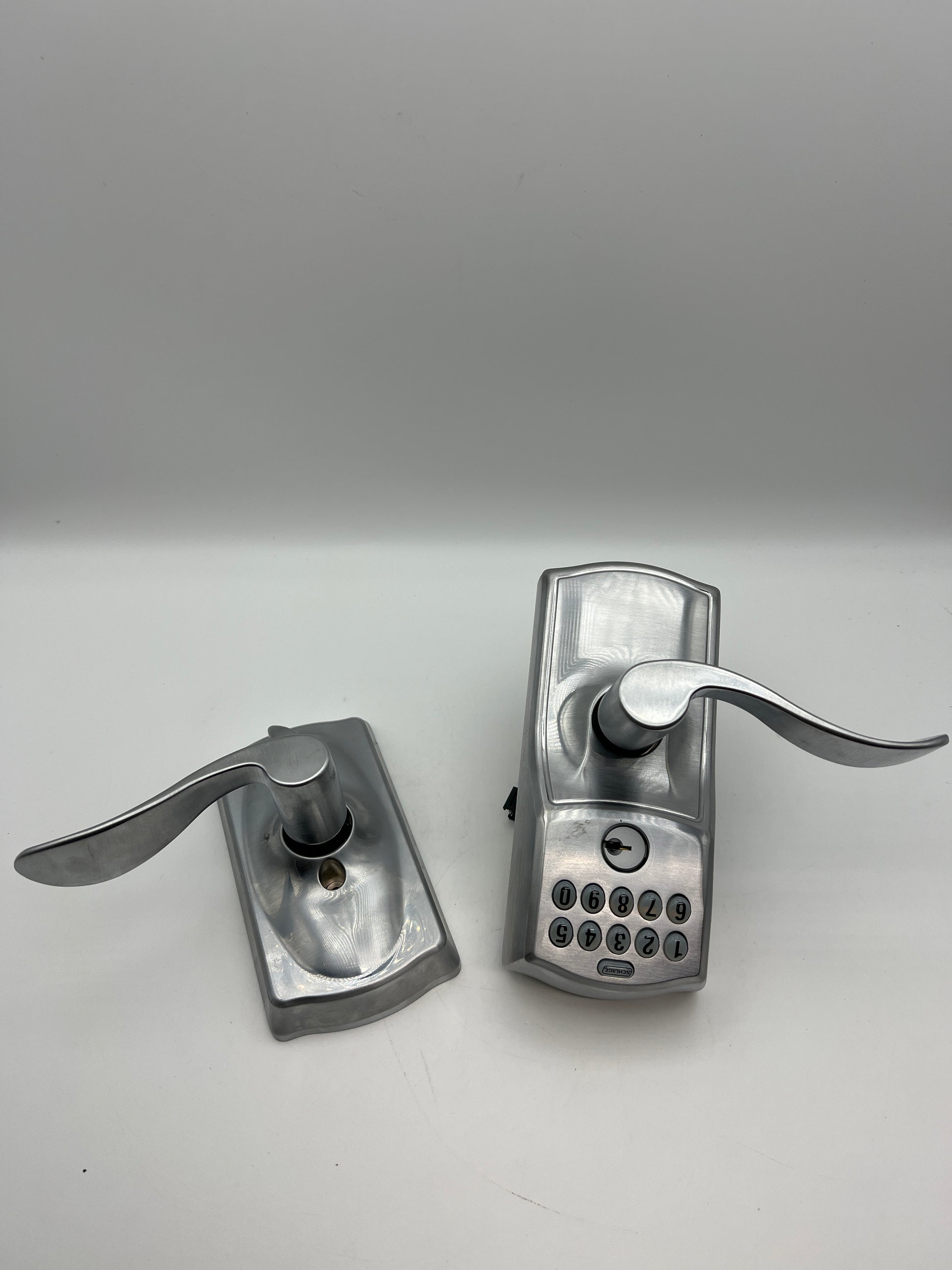 SCHLAGE FE595 CAM 626 ACC Camelot Keypad Entry with Flex-Lock and Accent Levers