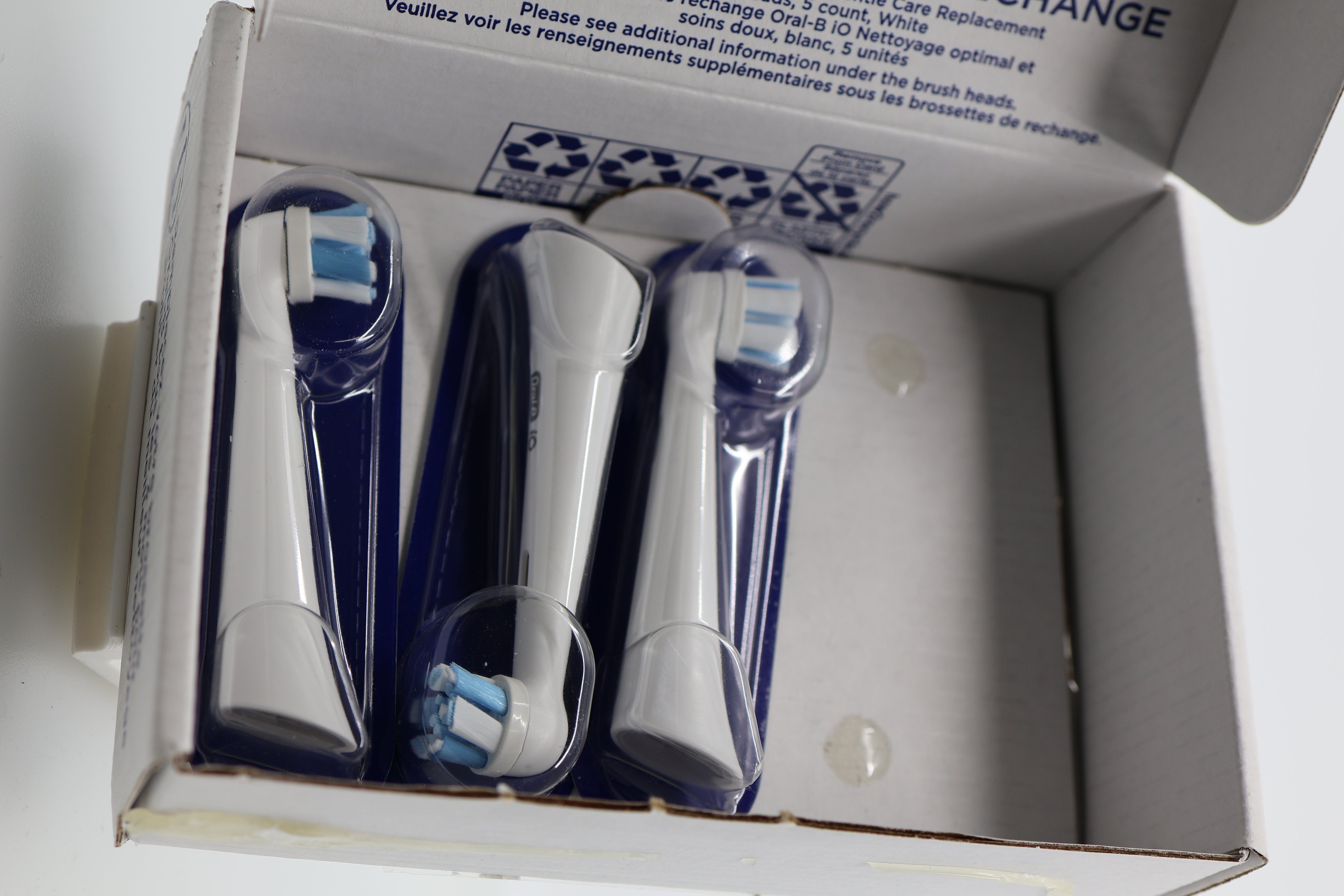 Oral-B iO Ultimate Clean Replacement Brush Heads