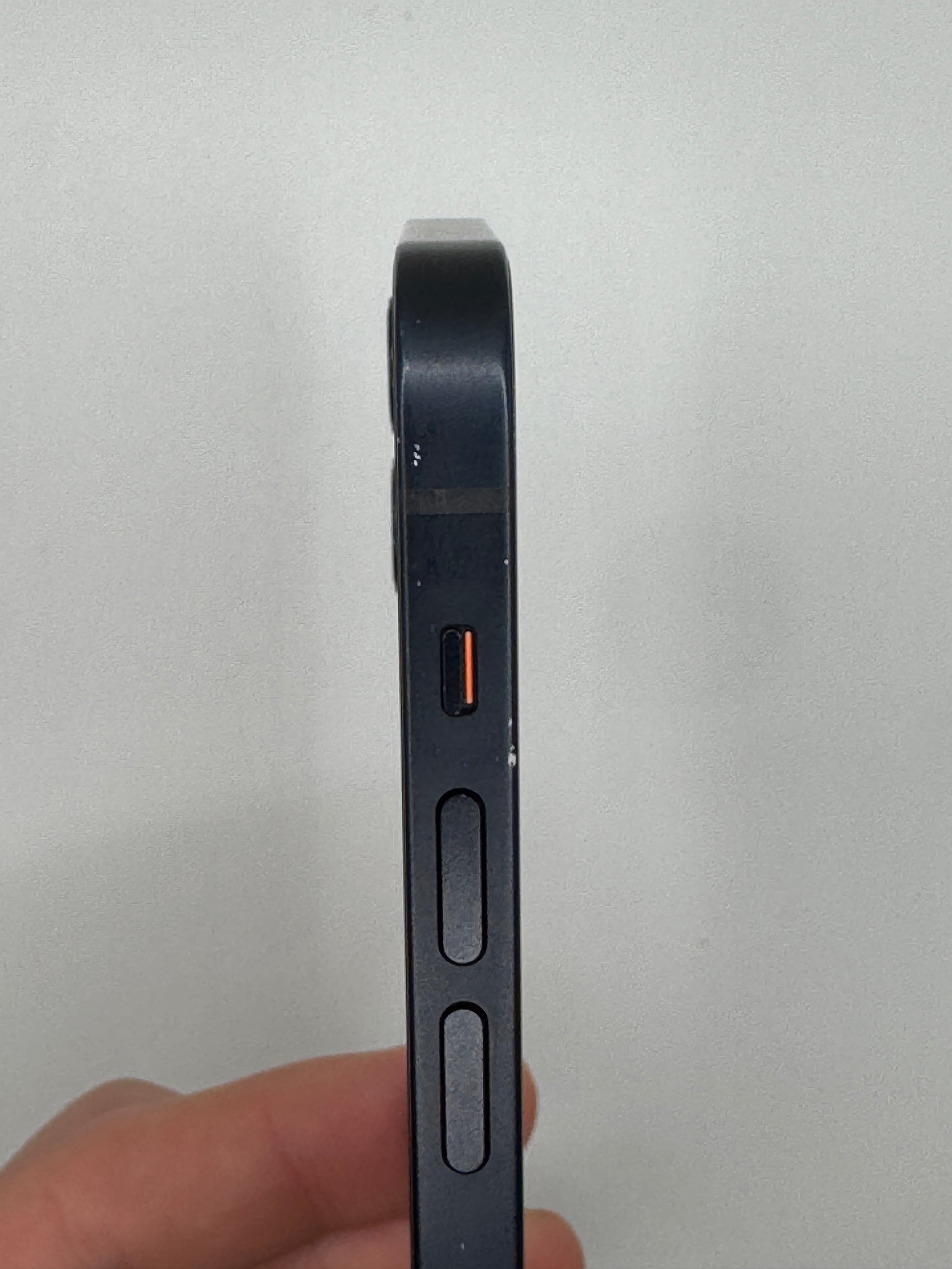 iPhone 12 side profile