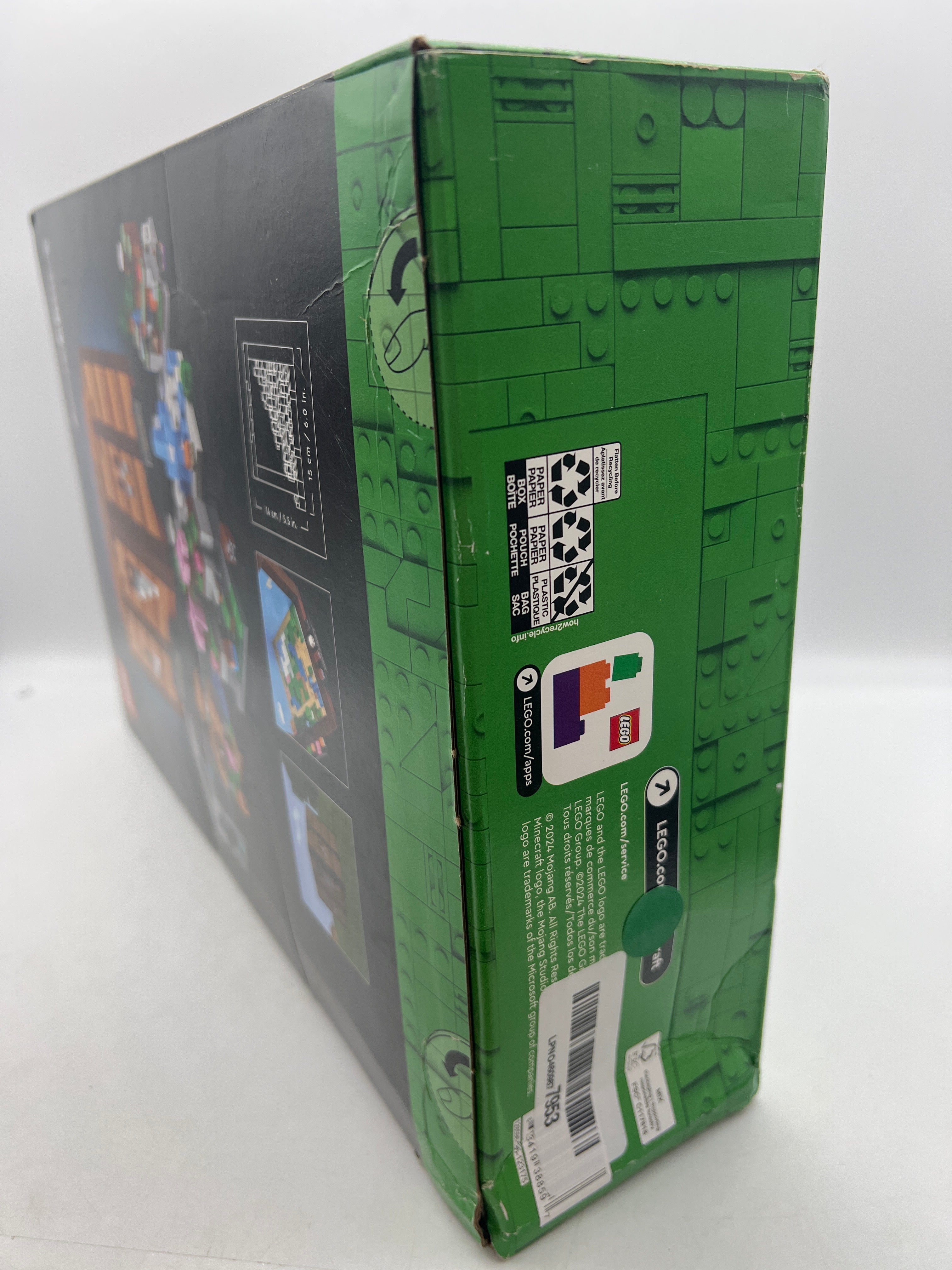 LEGO Minecraft The Crafting Table 21265