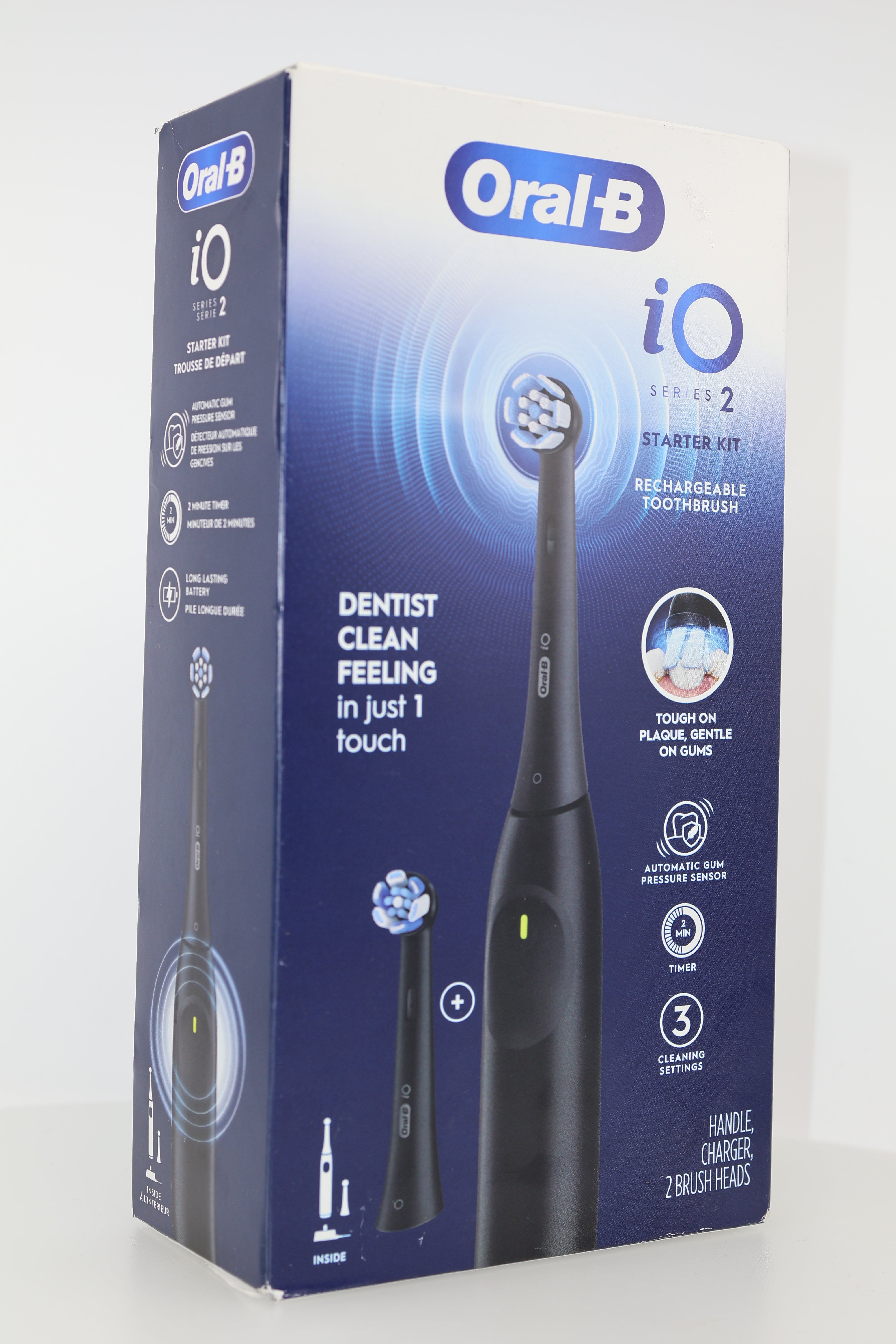Oral-B iO Series 2 Electric Toothbrush Starter Kit
