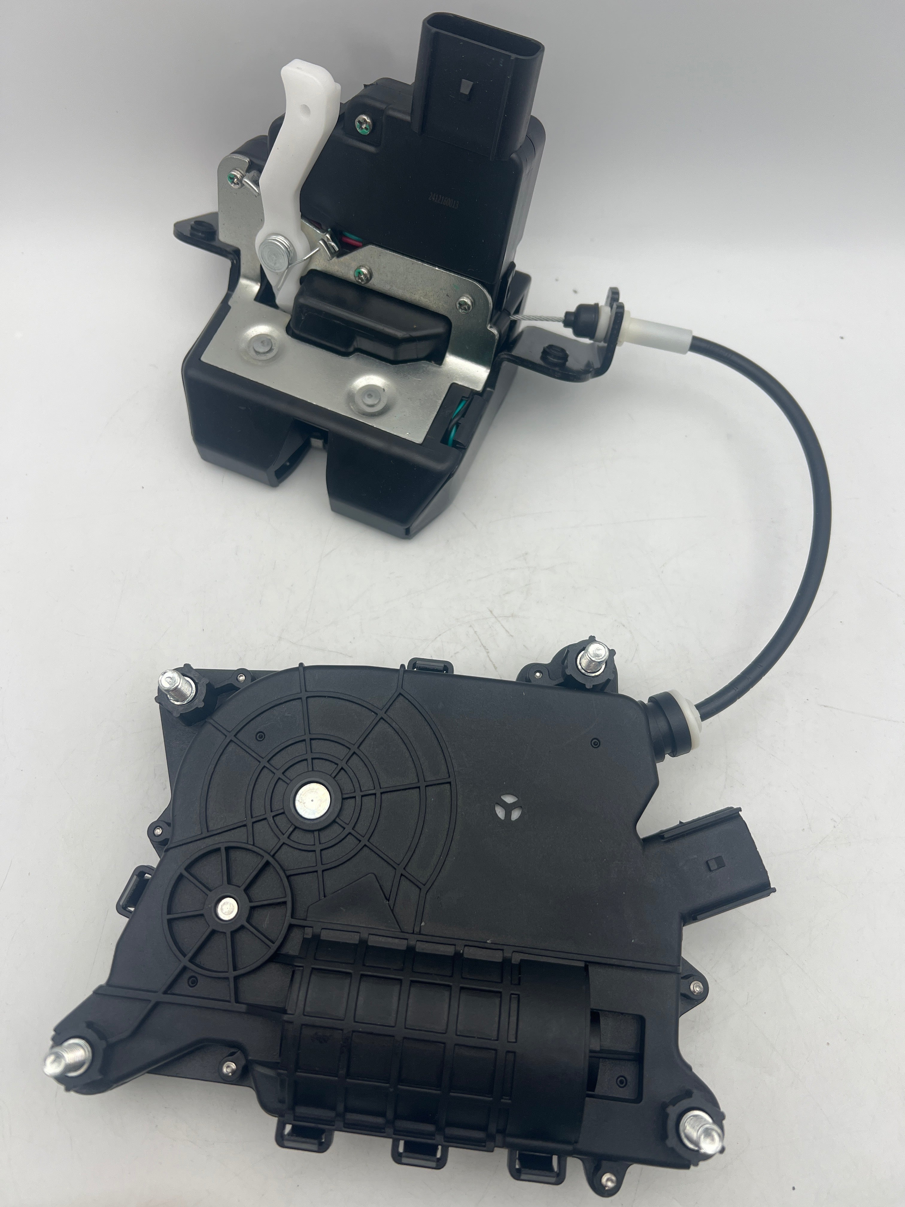 WayJun 81800-S1100 Tailgate Hatch Power Latch Assembly