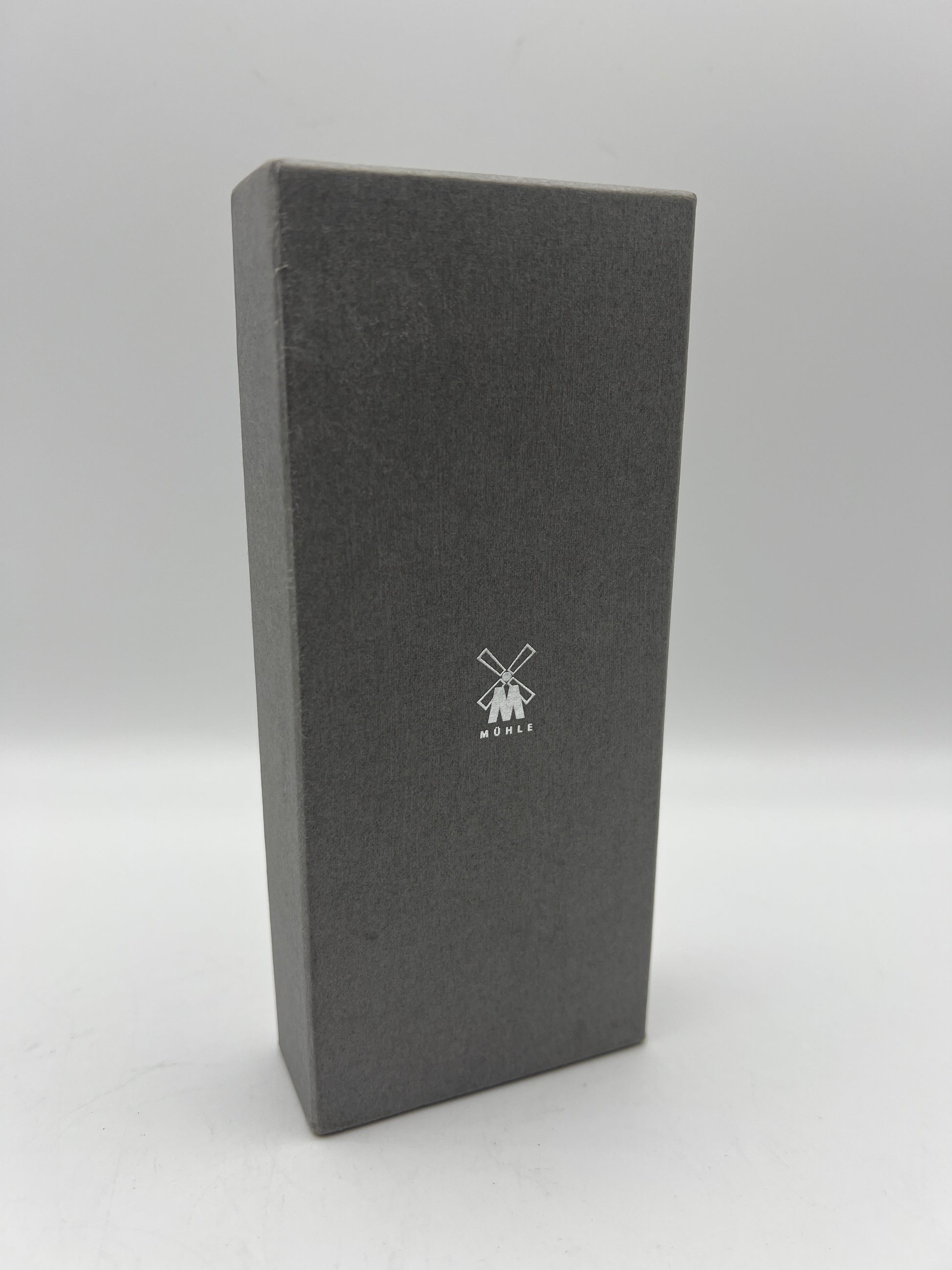 MÜHLE Rocca Traditional Safety Razor - Jet Black Closed Comb