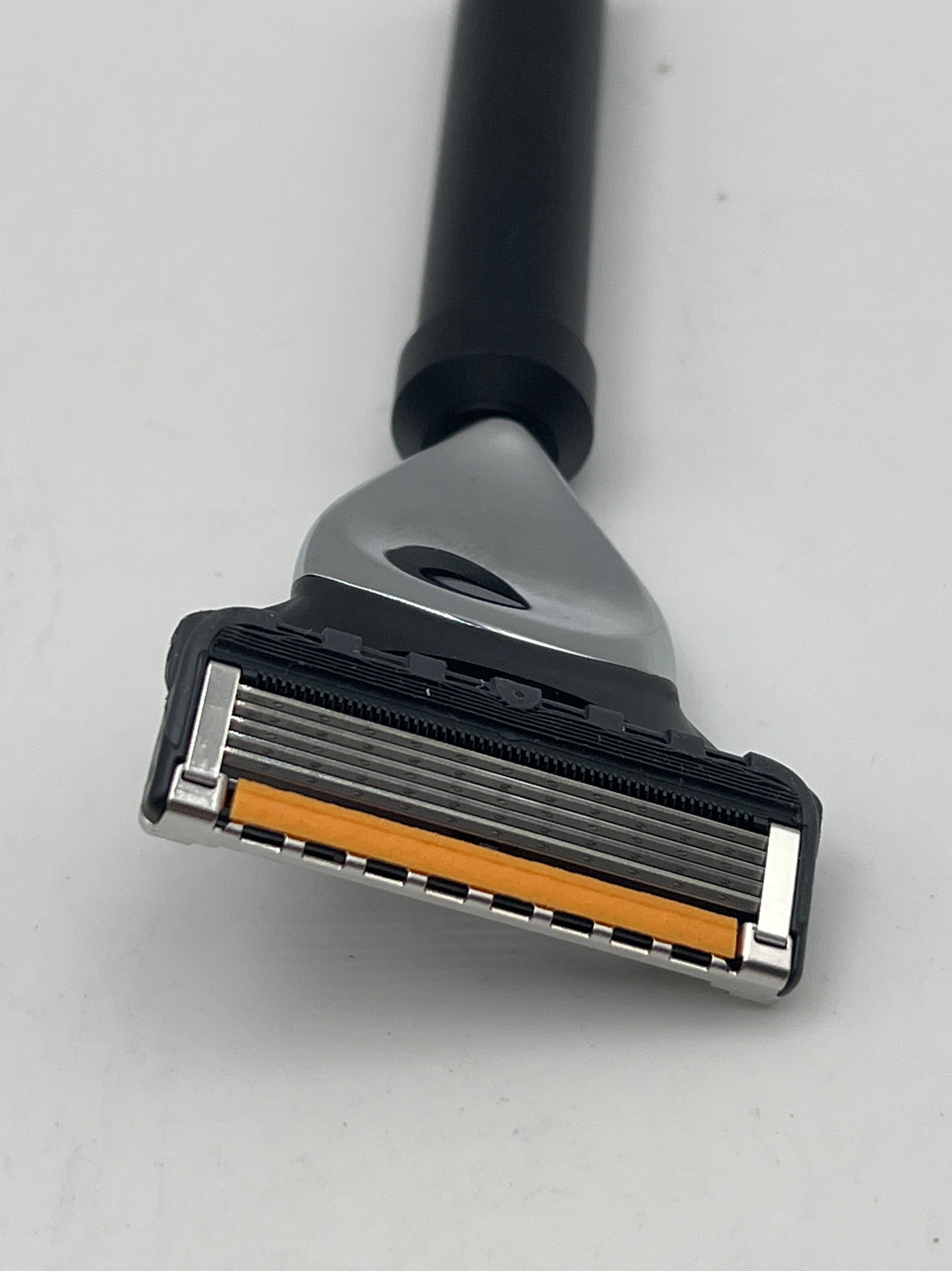MÜHLE Rocca Traditional Safety Razor - Jet Black Closed Comb