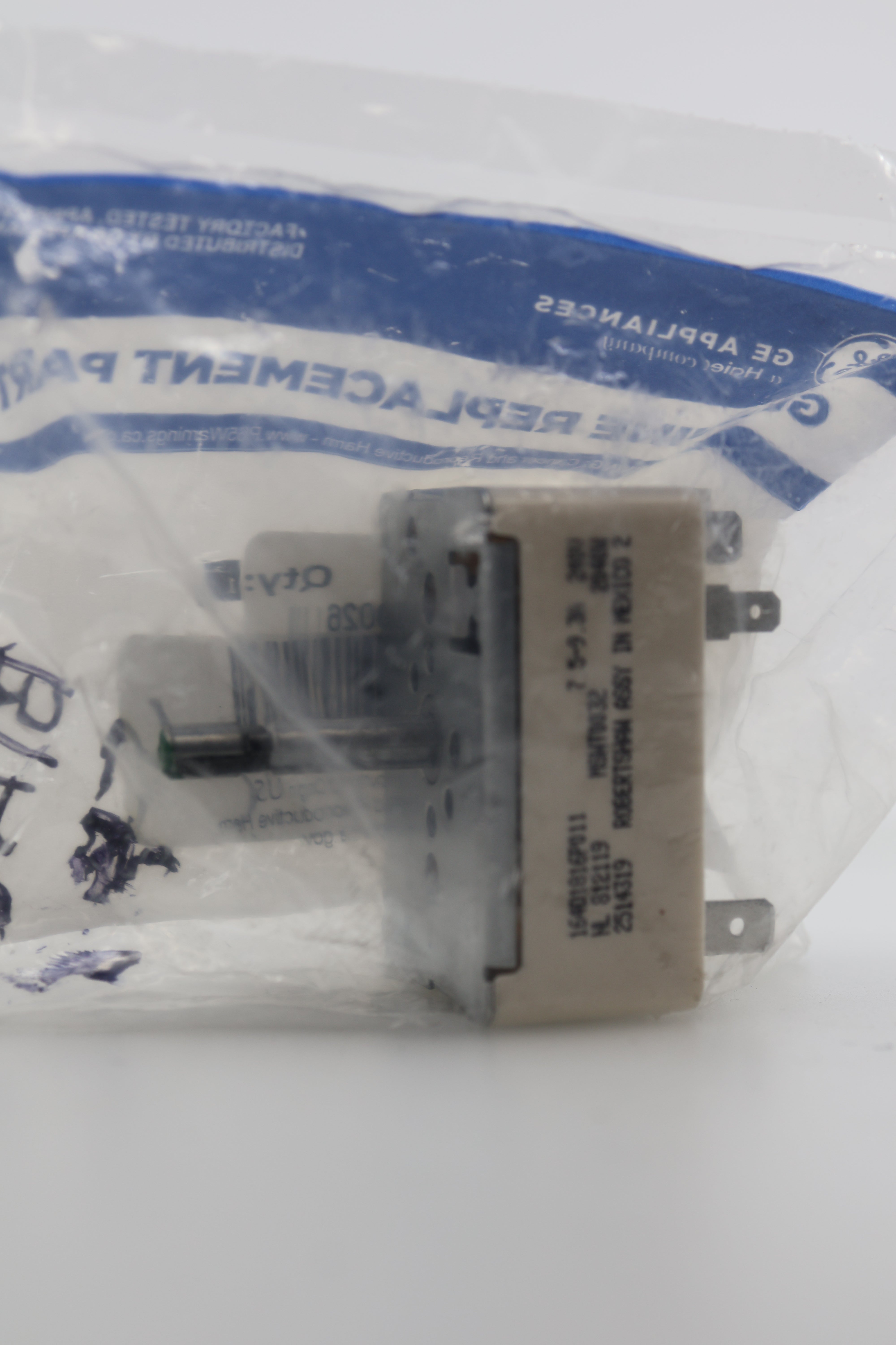 GE WB24T10026 Switch