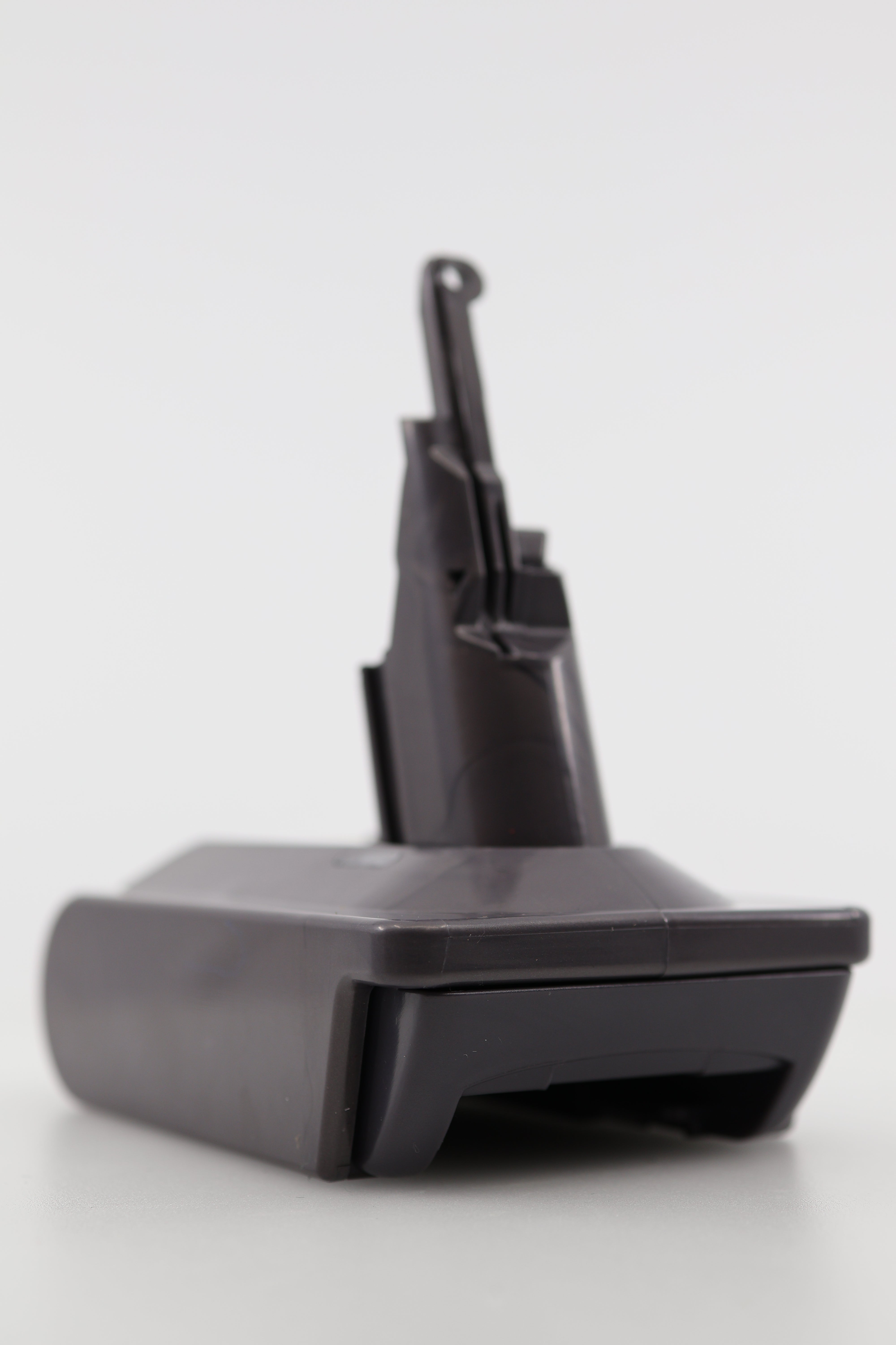 Adapter for Dyson V7 Vacuum Cleaner